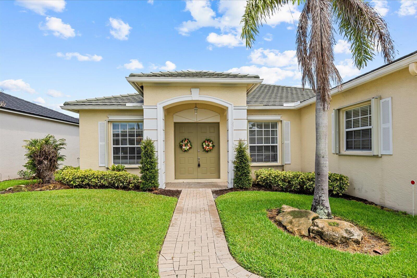 LAKEFOREST AT ST LUCIE WEST PHASE 1 - Residential