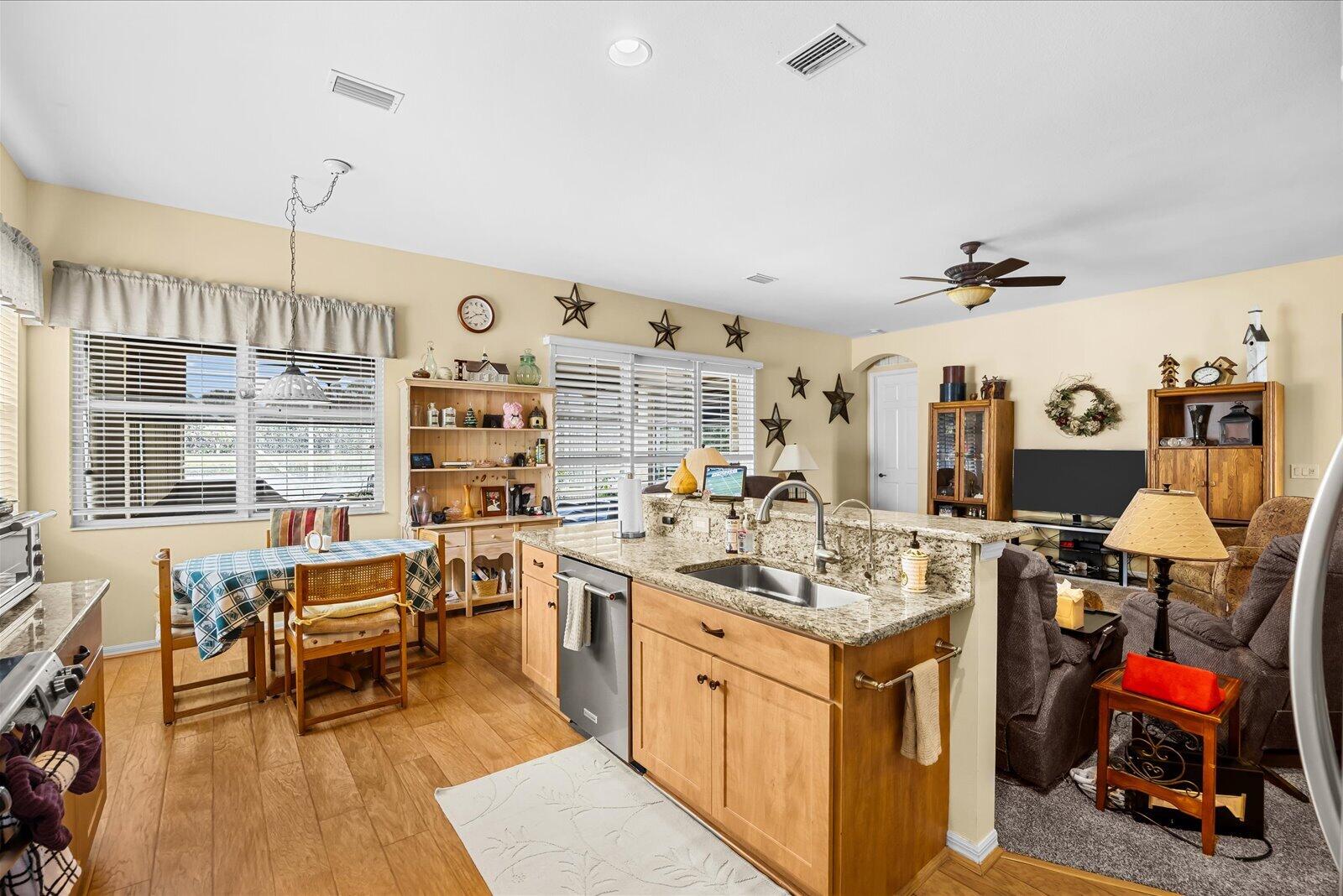 LAKEFOREST AT ST LUCIE WEST PHASE 1 - Residential