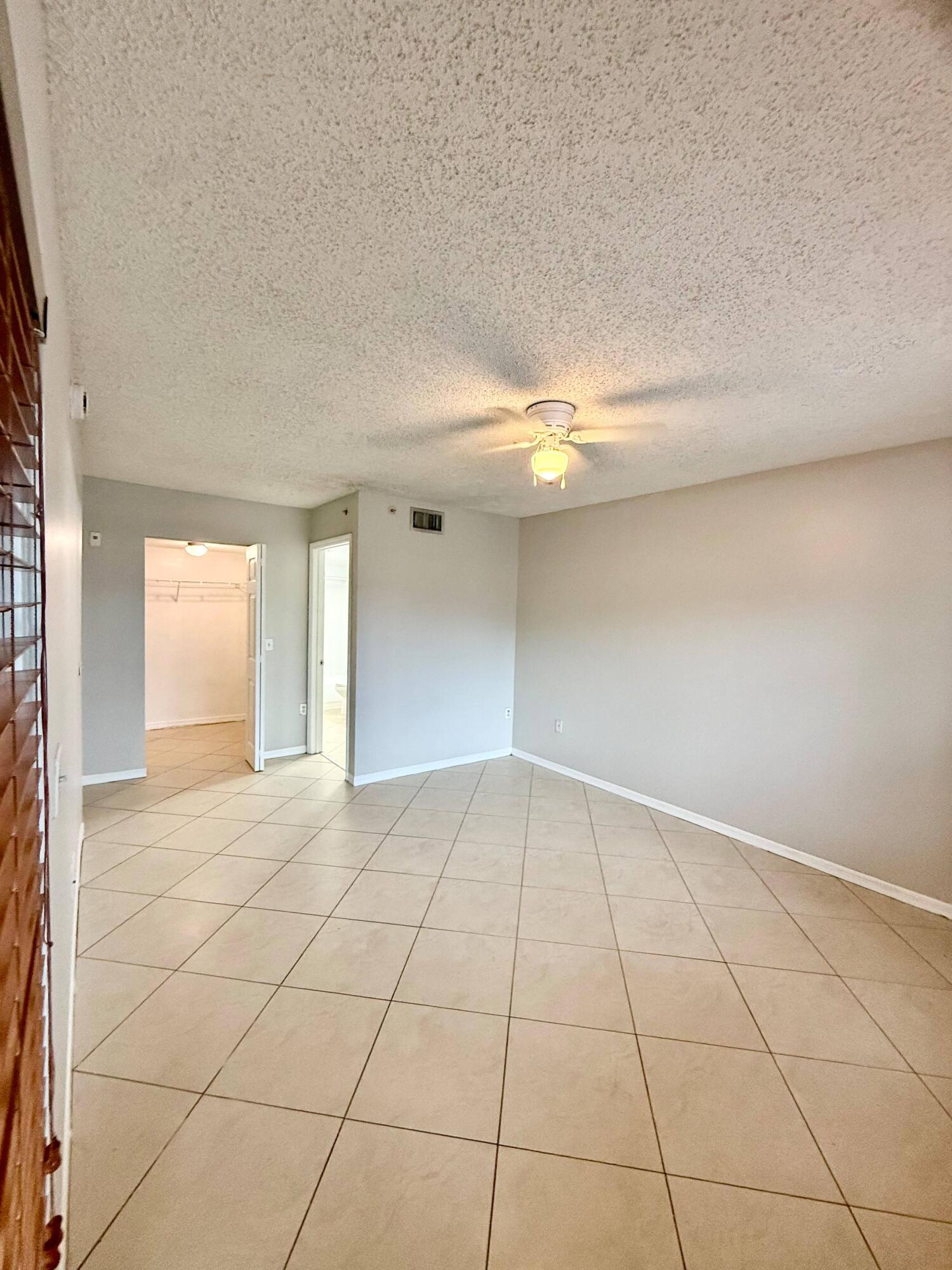 EVERGREEN LAKES CONDO - Residential Lease
