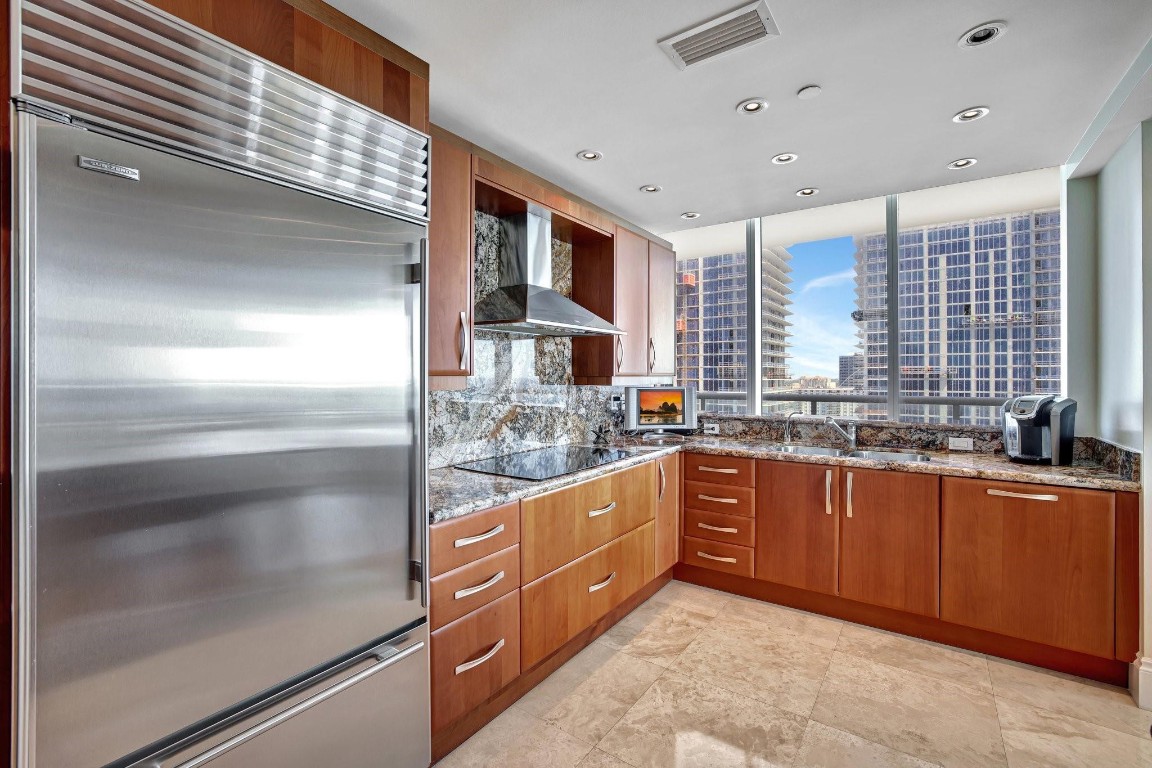 Ritz Carlton - Residential