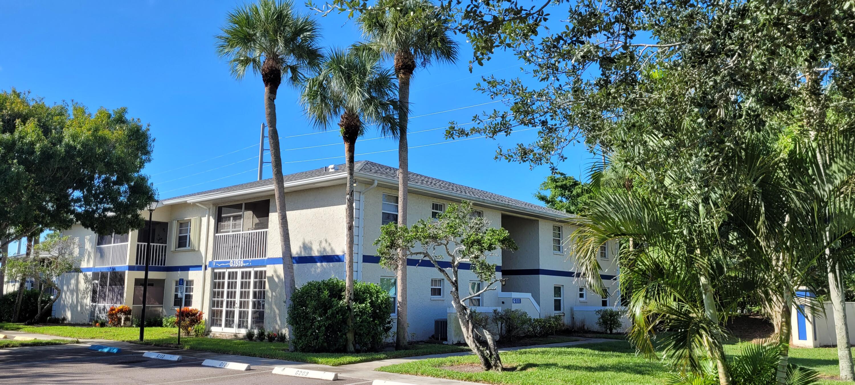 This updated ground floor  unit features  closed in porch;  3beds/2baths  in the desirable Midport Place community. All with in shopping, Treasure  Coast mall,  Beaches and  Hospital. Perfect for a economical living  home in the sun or rental  income opportunity.