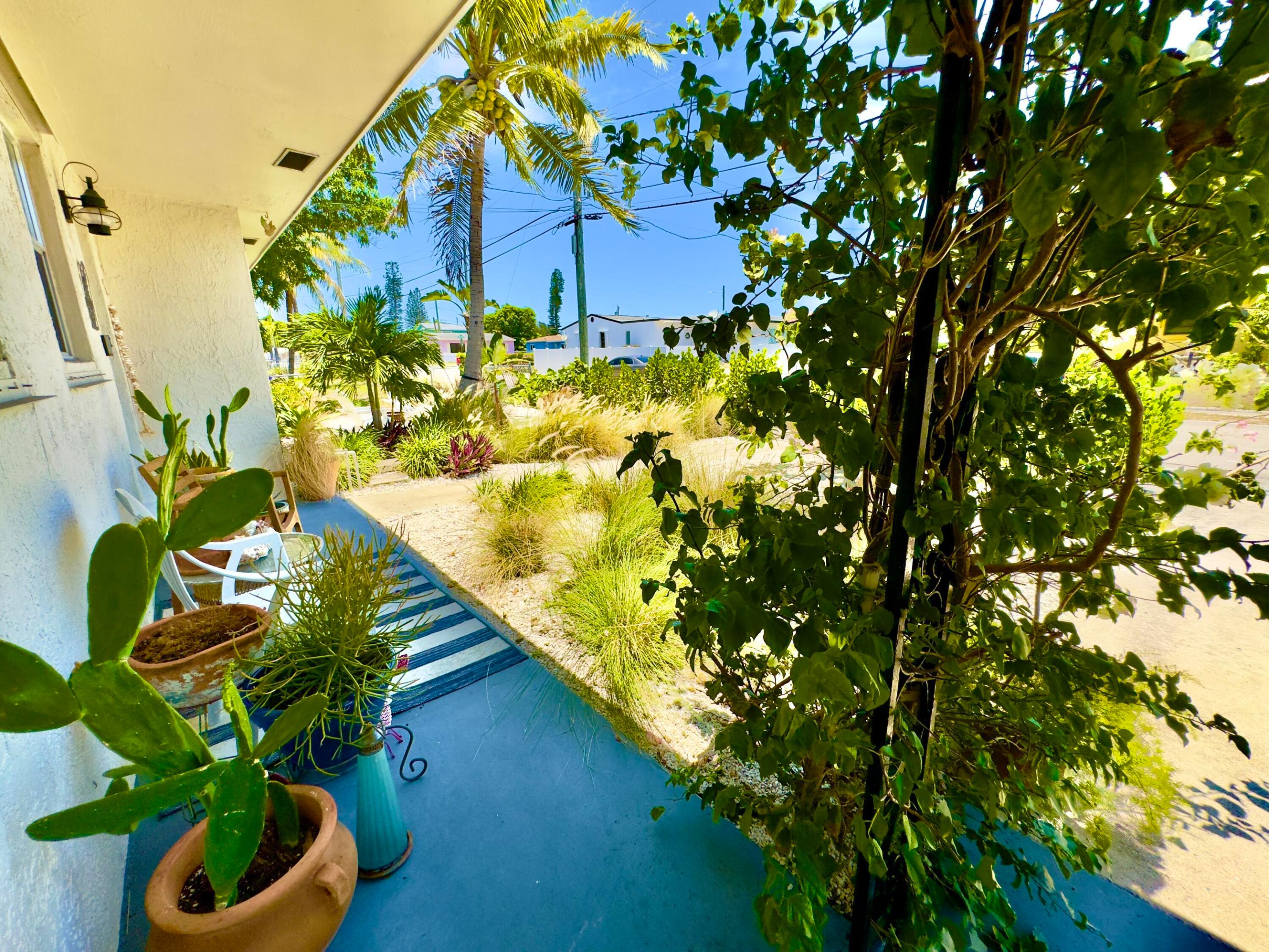 MONROE HEIGHTS - Residential Lease