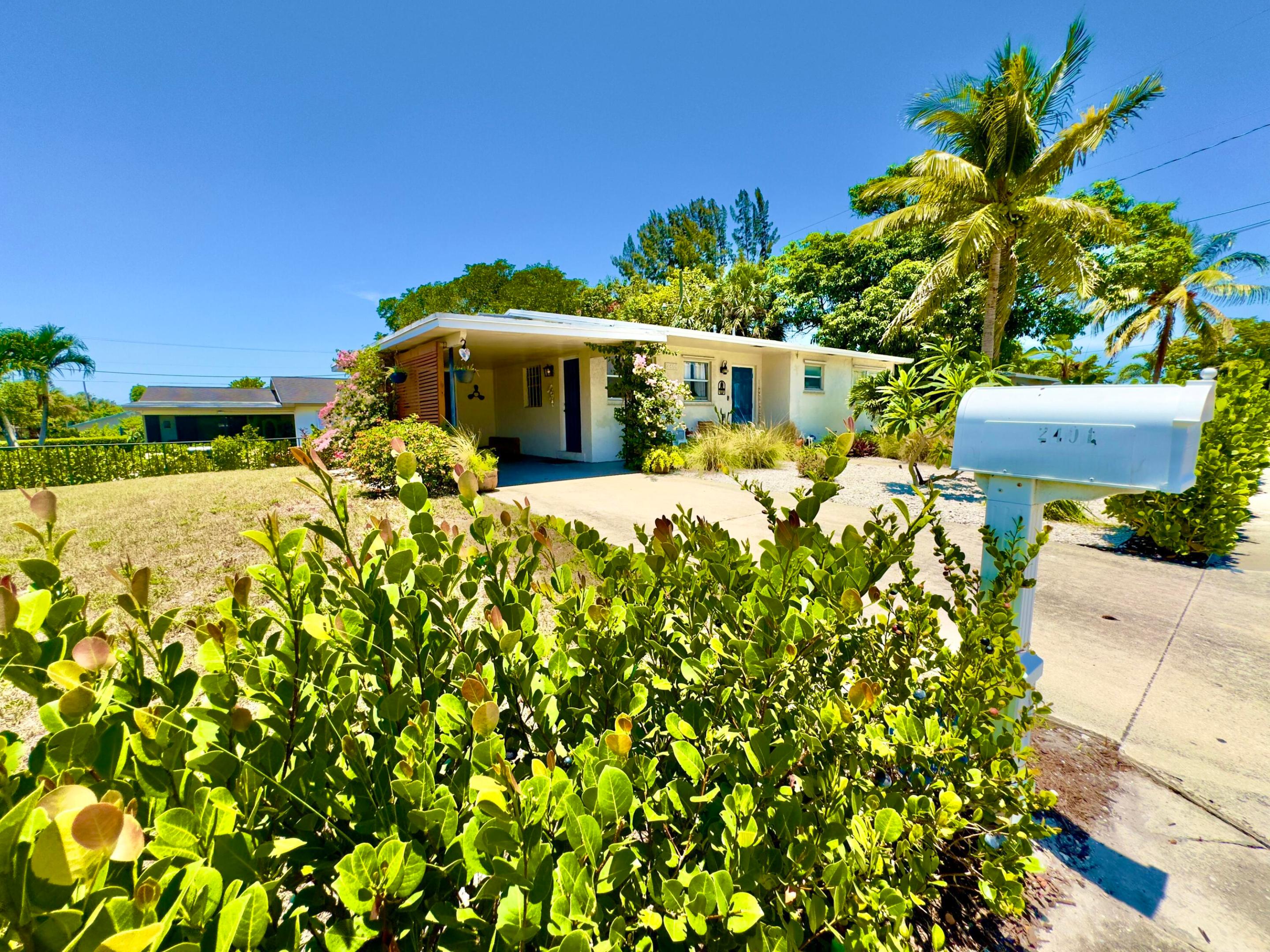 MONROE HEIGHTS - Residential Lease