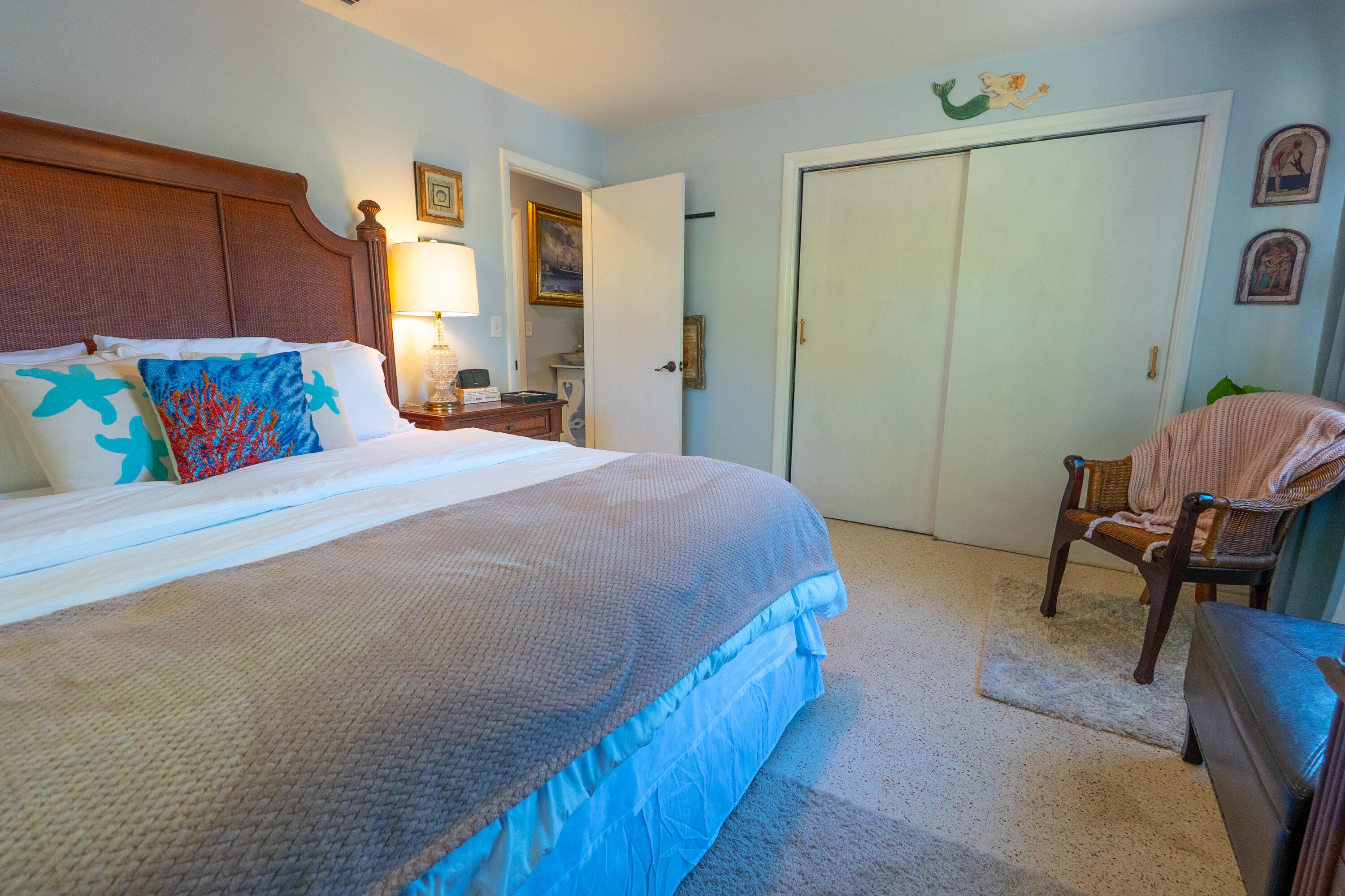 MONROE HEIGHTS - Residential Lease