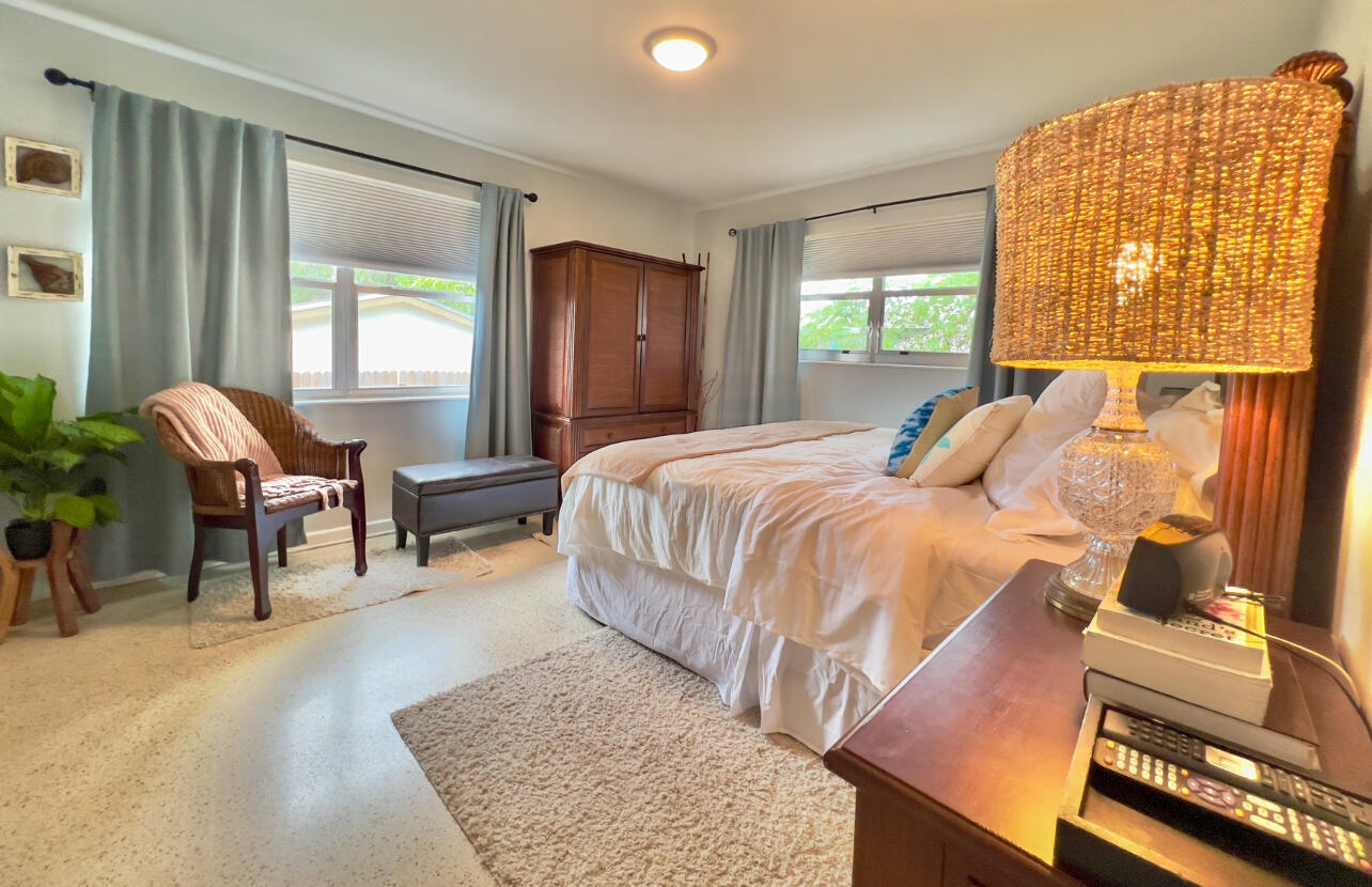 MONROE HEIGHTS - Residential Lease