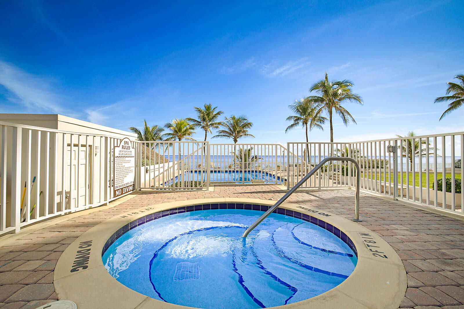 TRAFALGAR OF HIGHLAND BEACH CONDO - Residential
