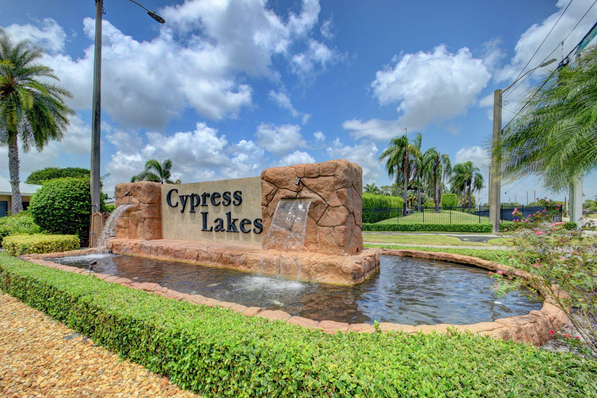 CYPRESS LAKES 9 - Residential