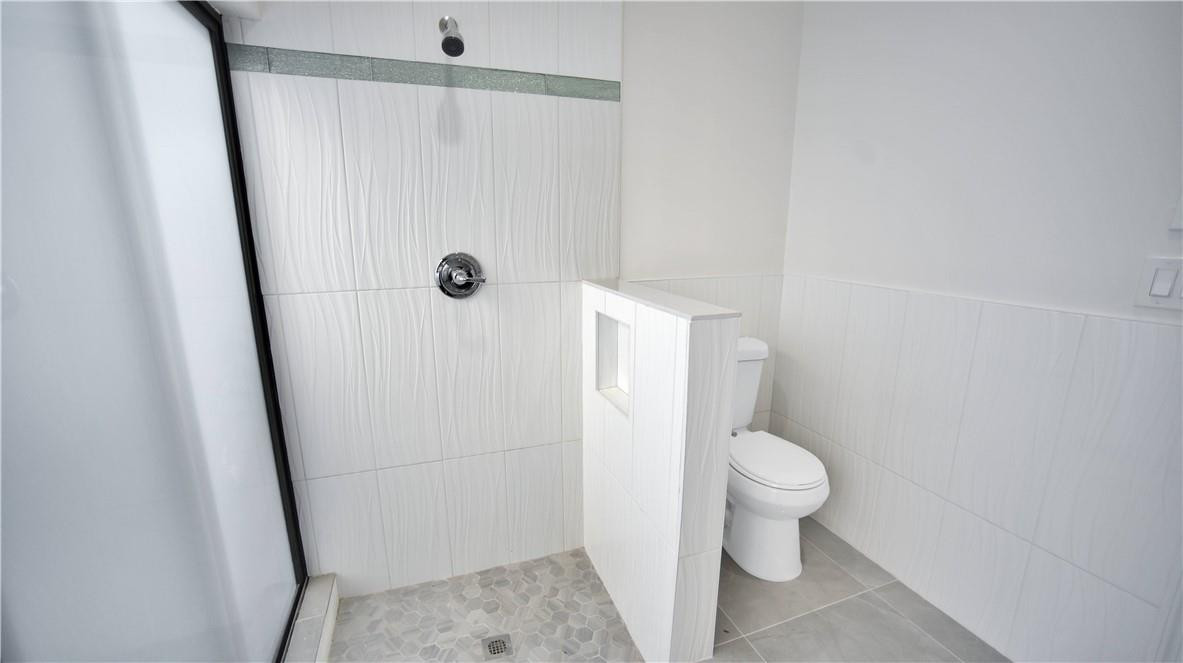 CYPRESS RUN - Residential Lease
