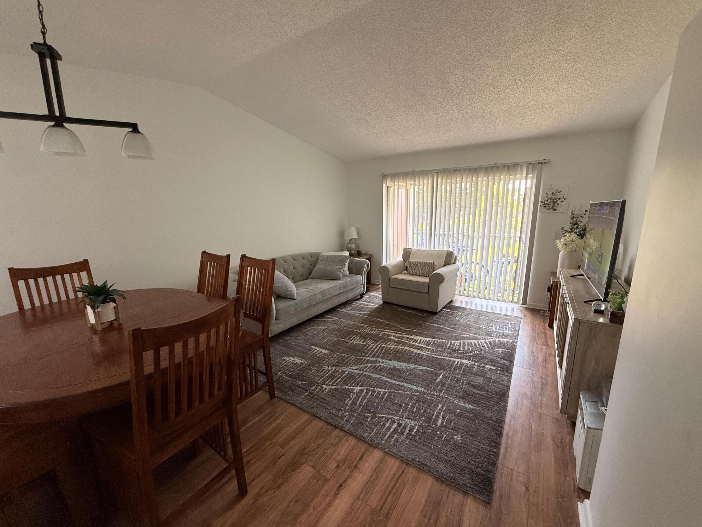 ROSEWOOD CONDO - Residential Lease