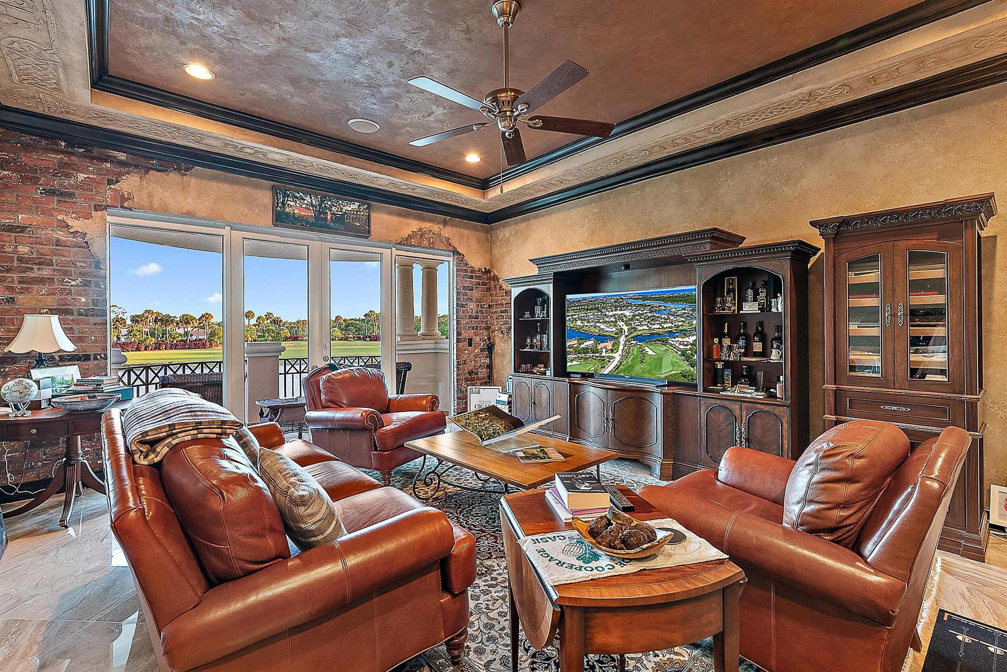 Jupiter Country Club - Residential