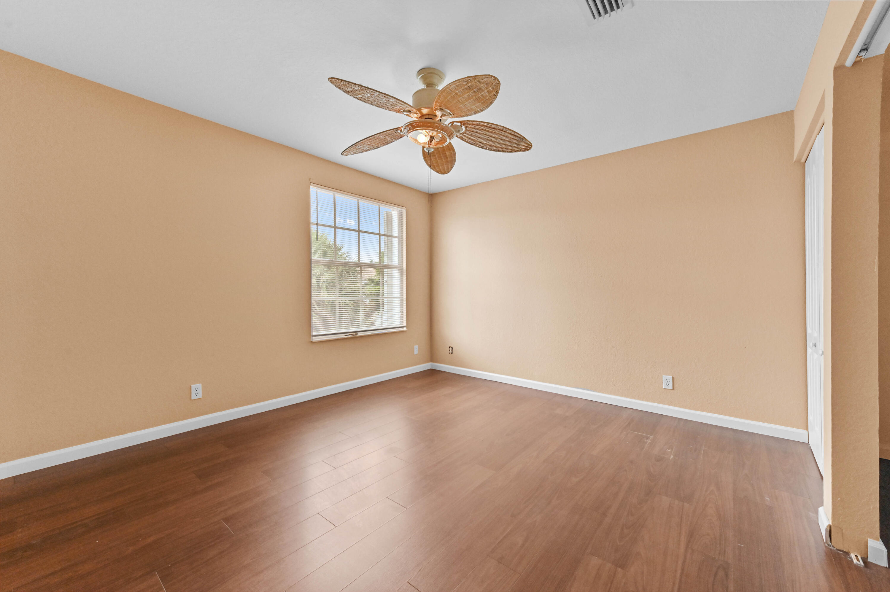 Anthony Groves - Residential Lease
