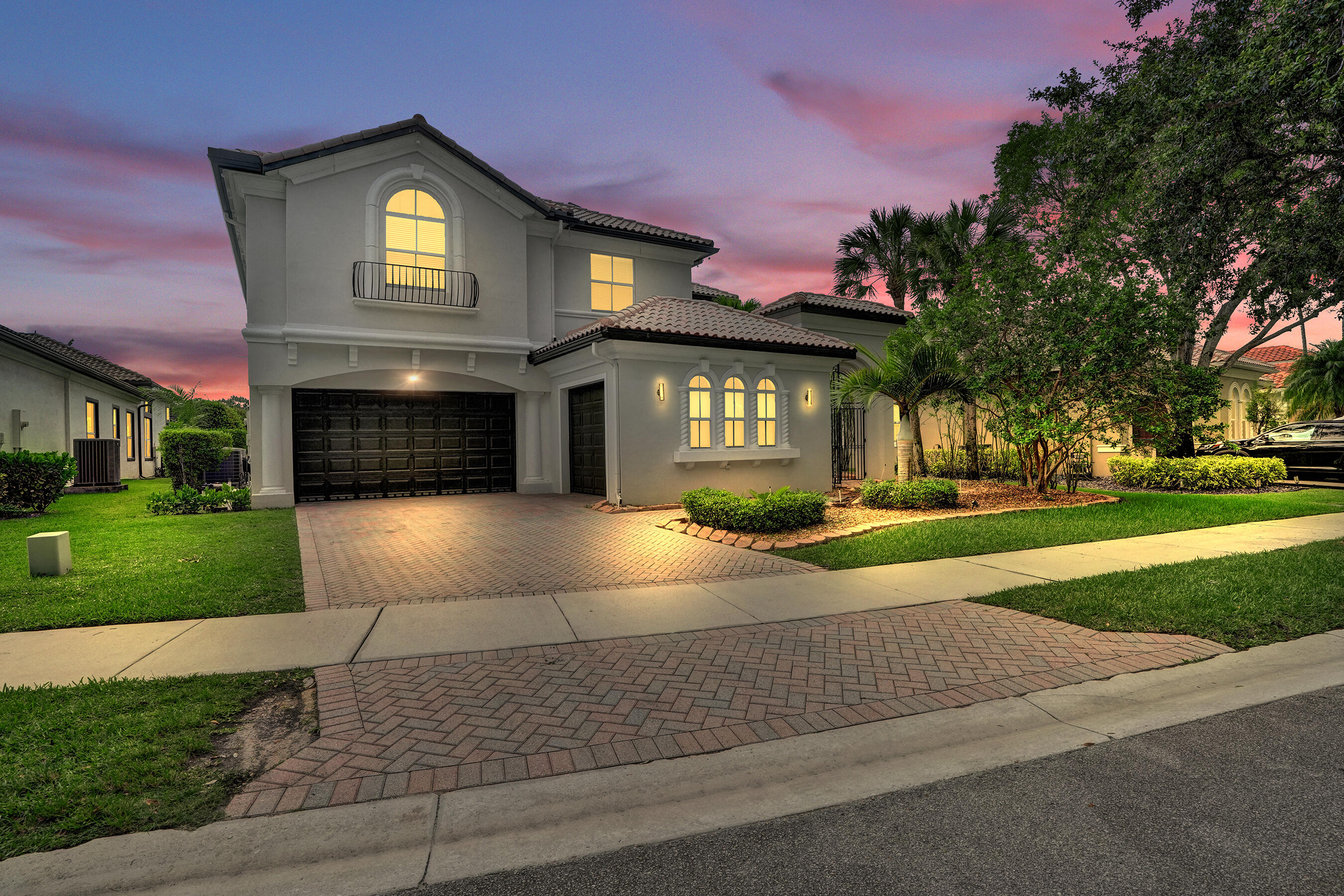 HERON BAY EAST - Residential