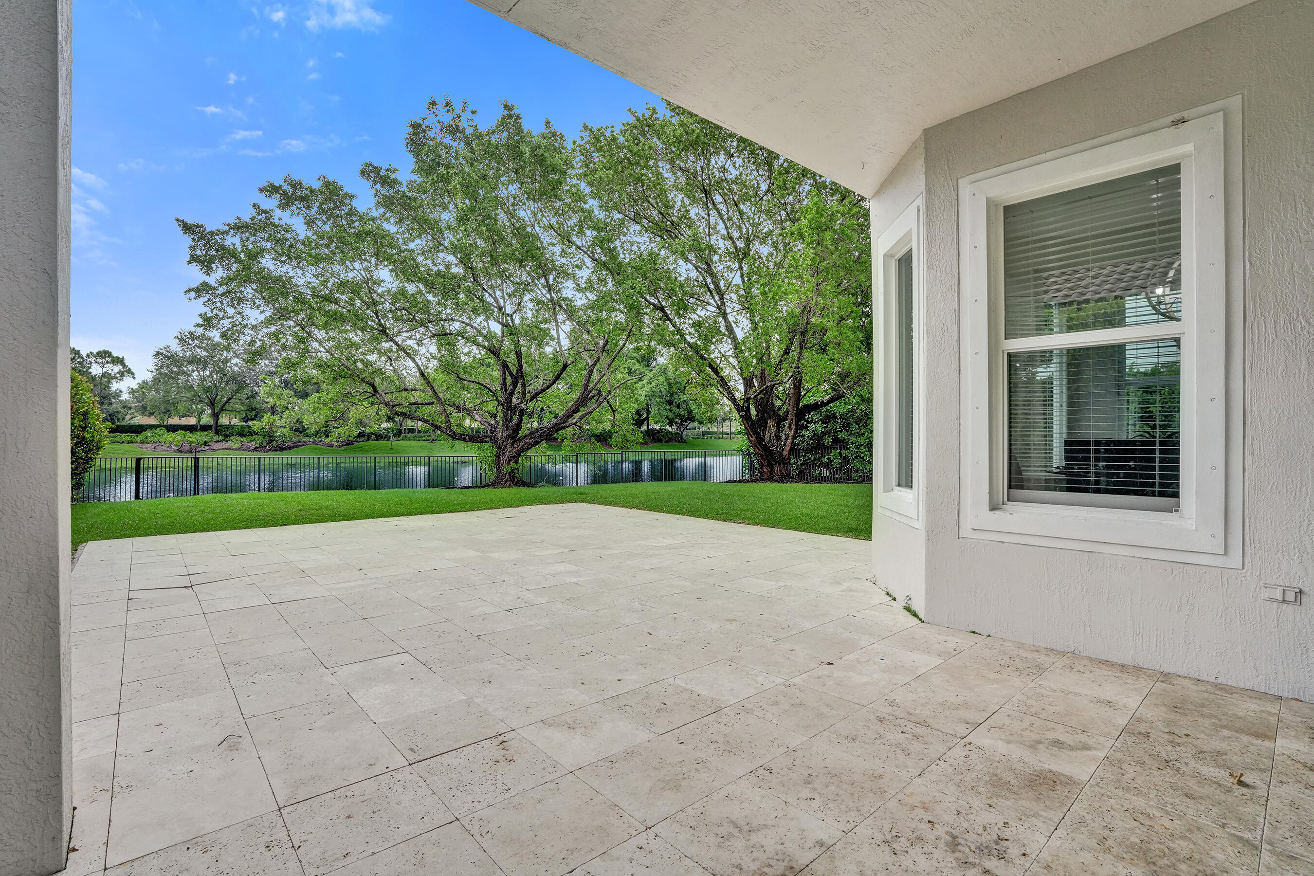 HERON BAY EAST - Residential