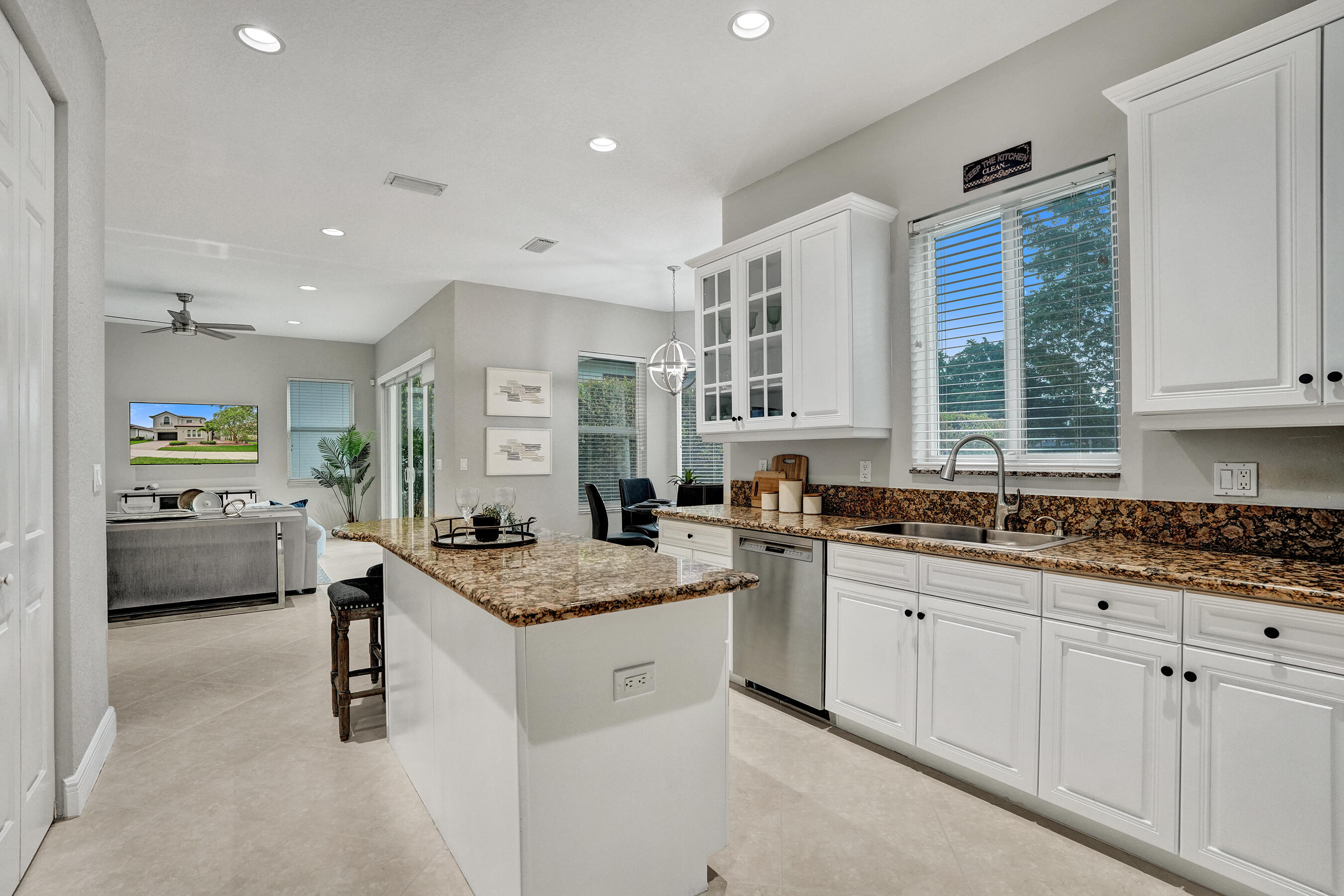 HERON BAY EAST - Residential