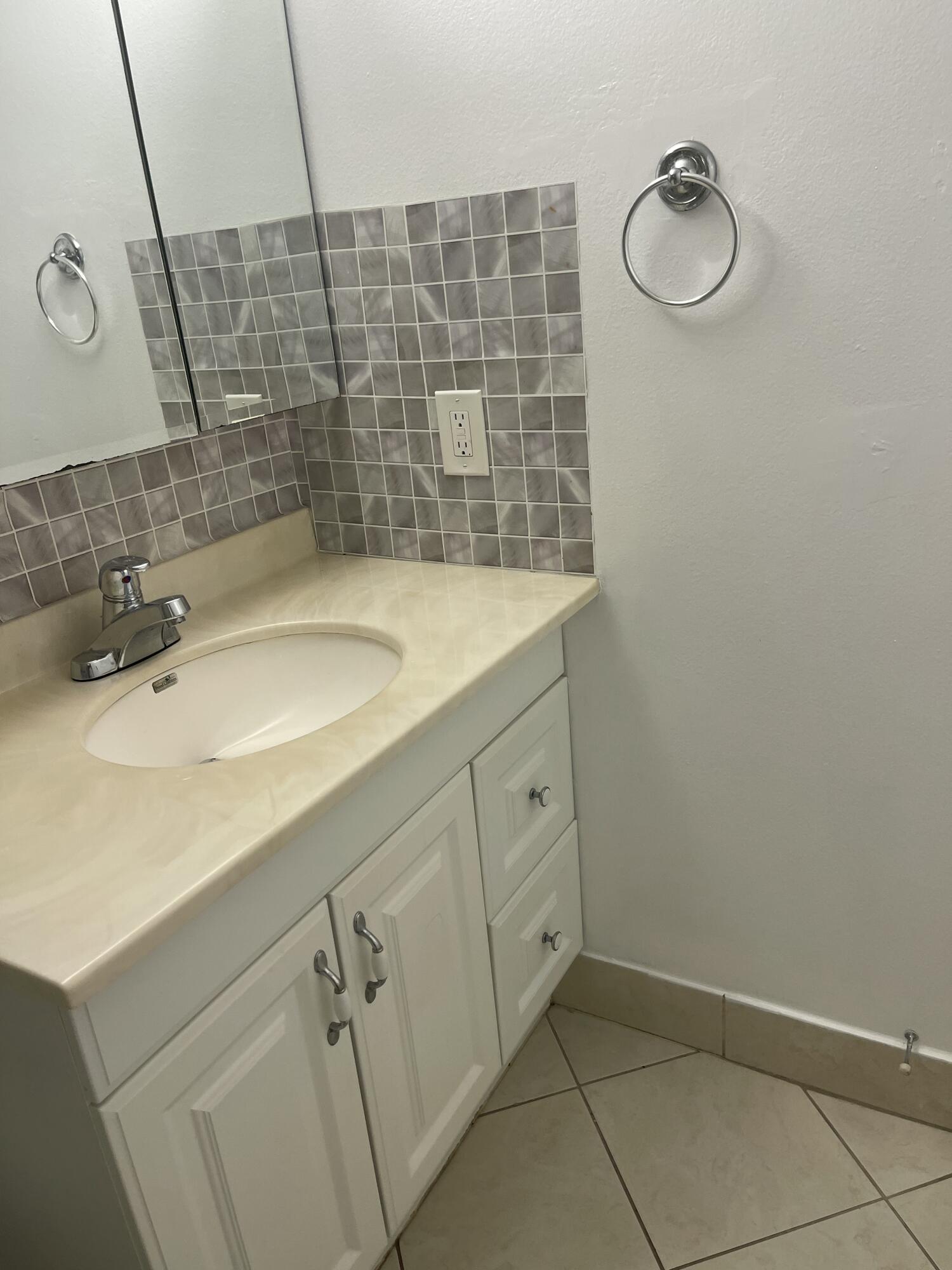 DESOTO PARK CONDO - Residential