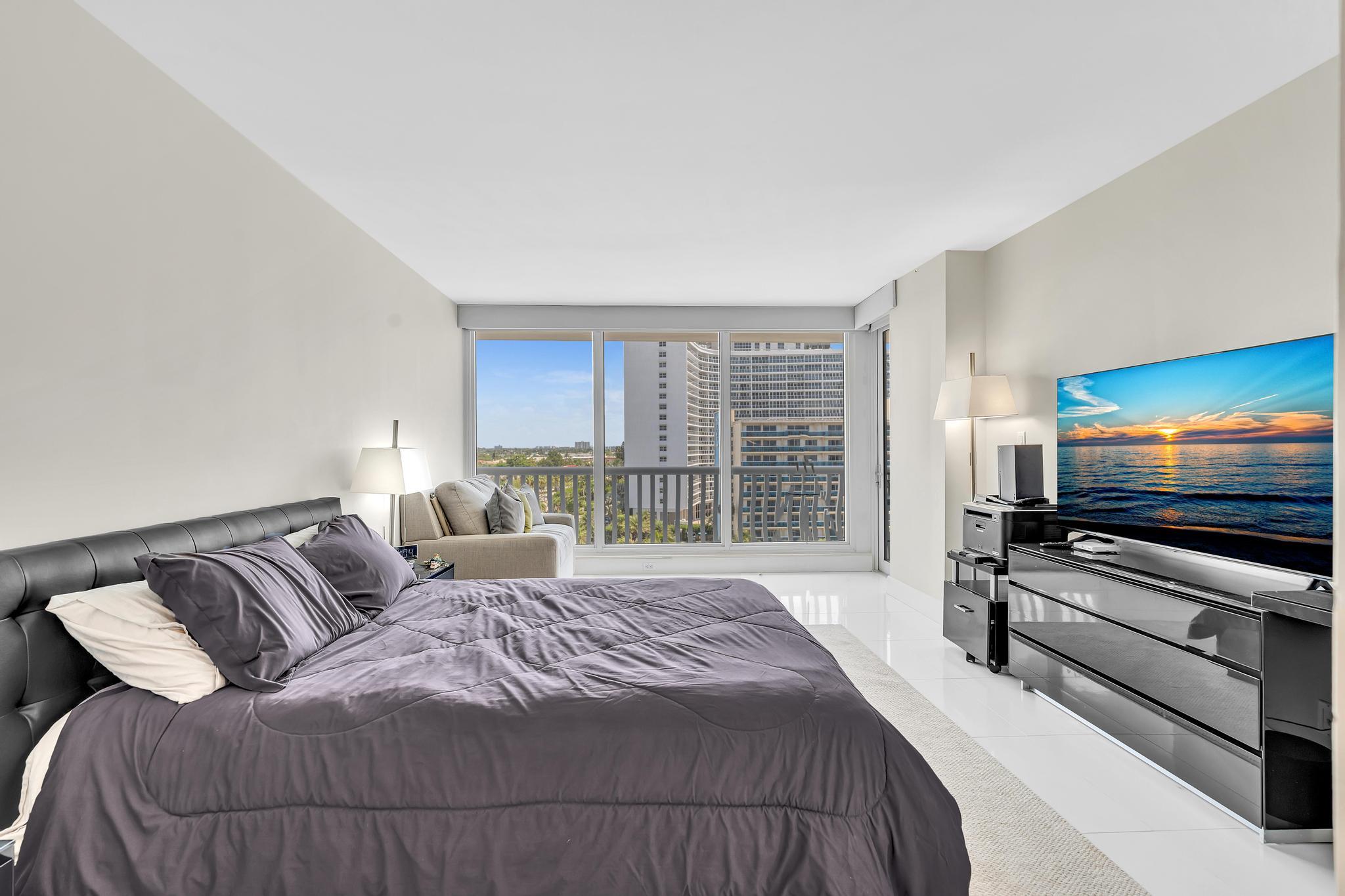 OCEAN CLUB CONDO - Residential