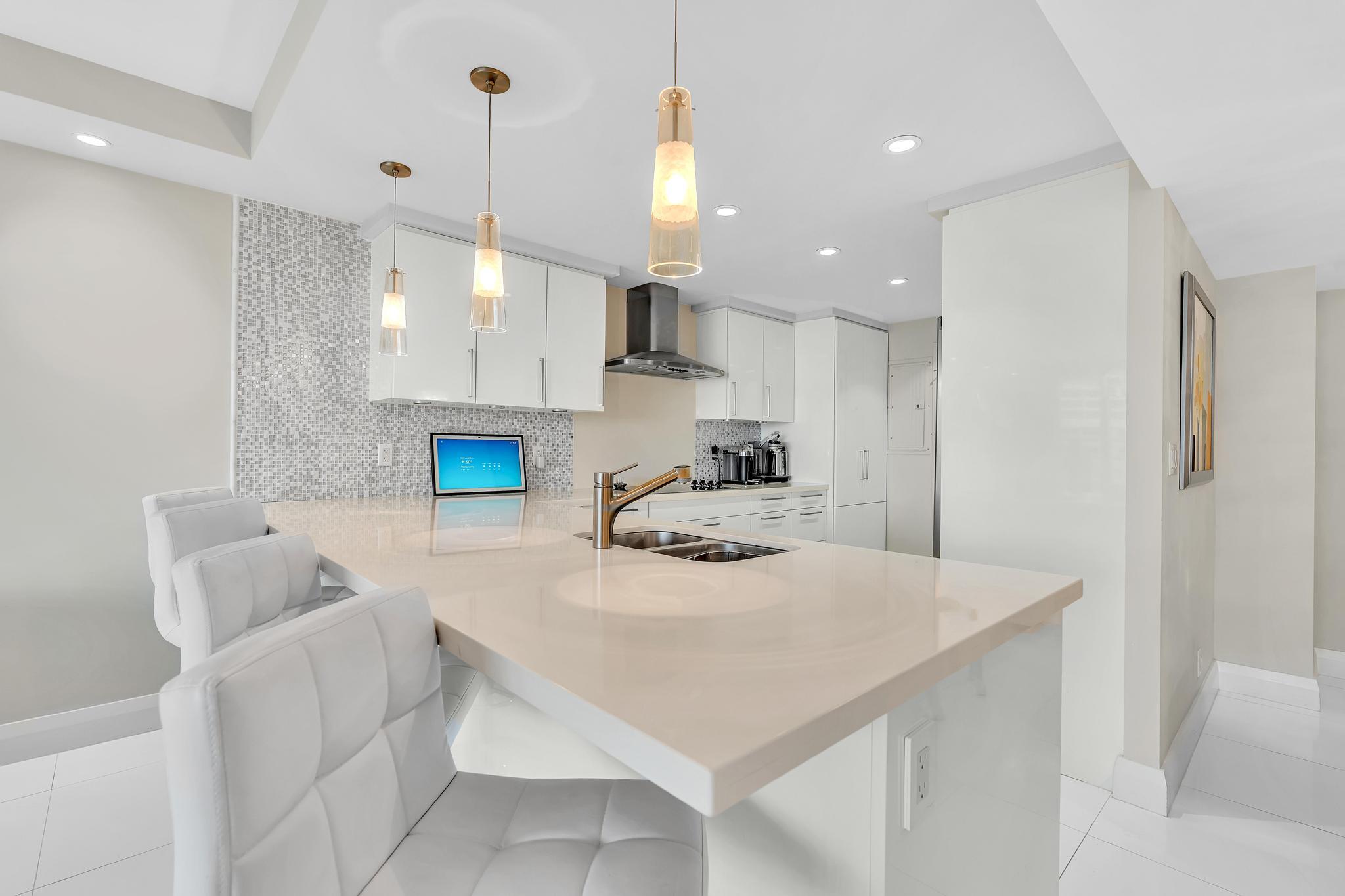 OCEAN CLUB CONDO - Residential