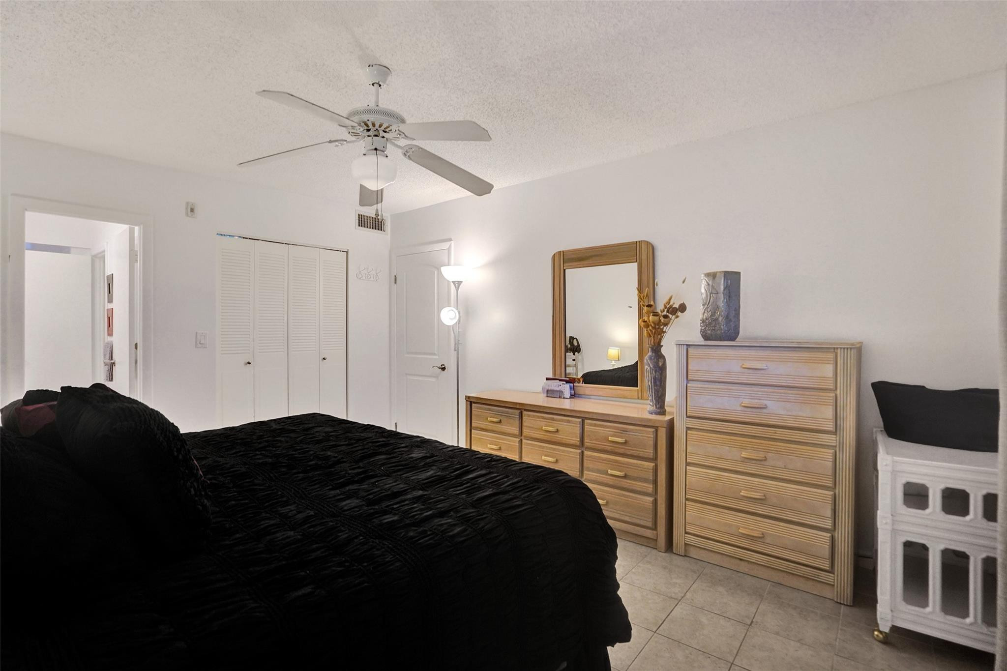 SEAGRAPE GARDENS CONDO - Residential