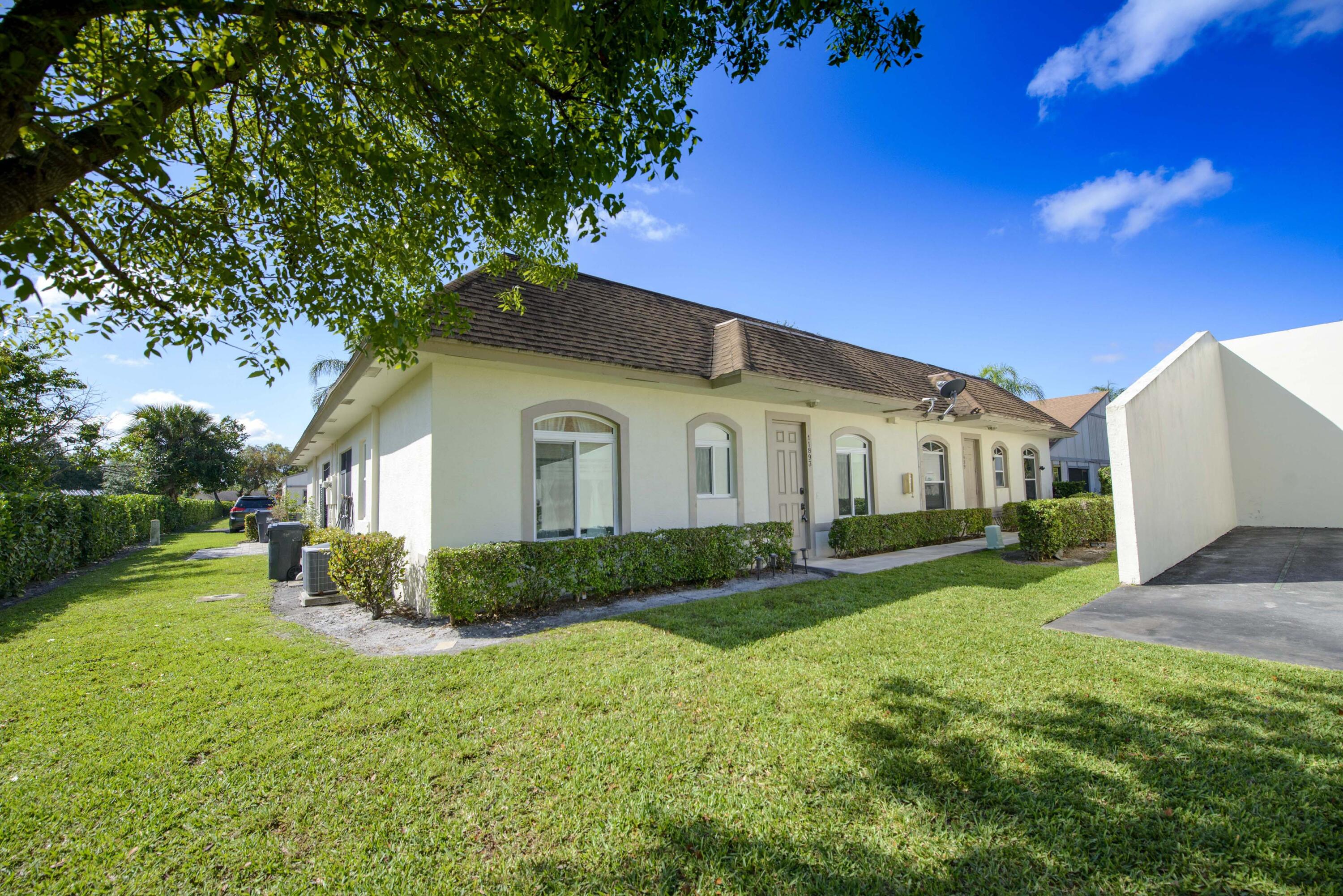 STURBRIDGE VILLAGE - Residential