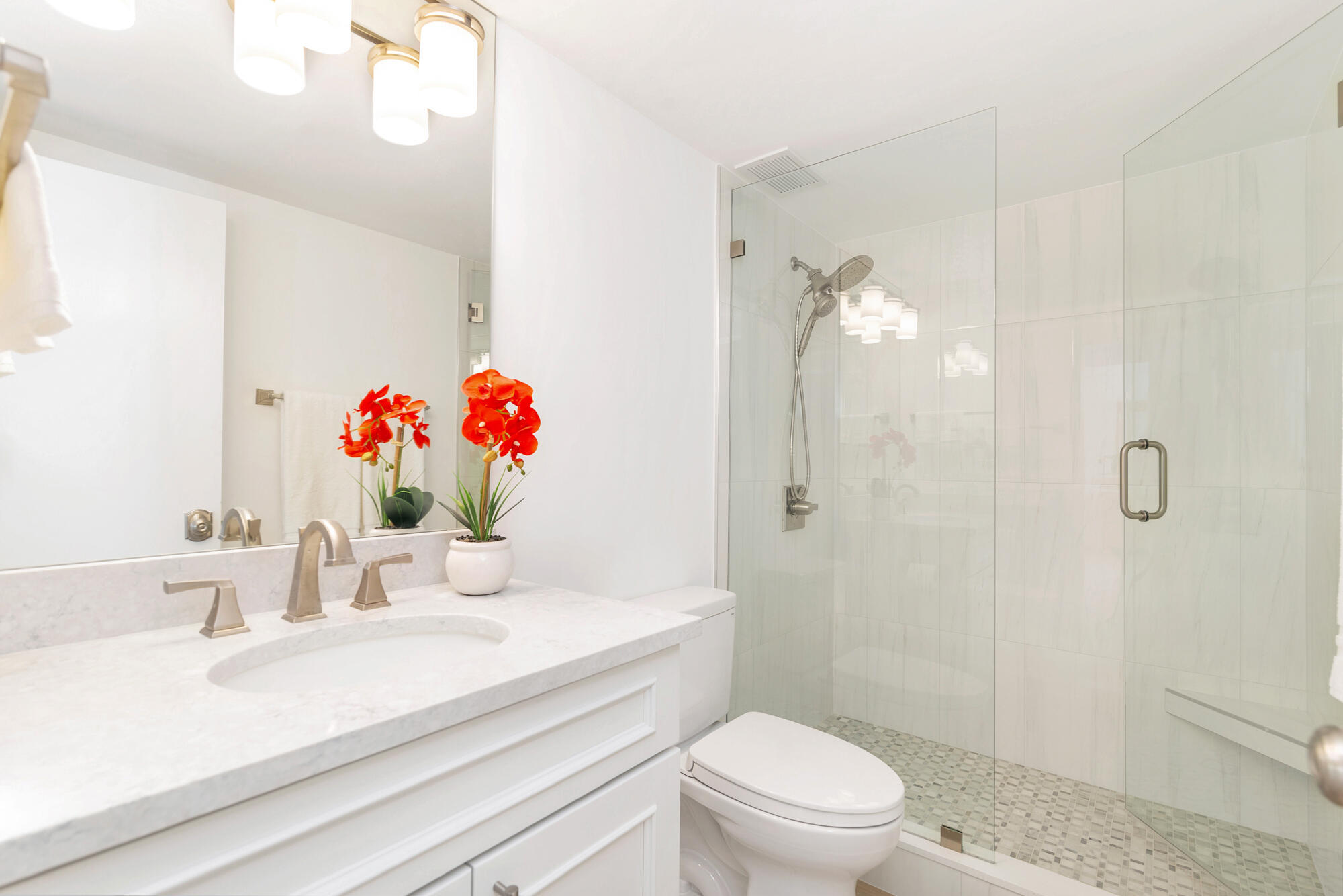 ISLAND HOUSE CONDO - Residential Lease