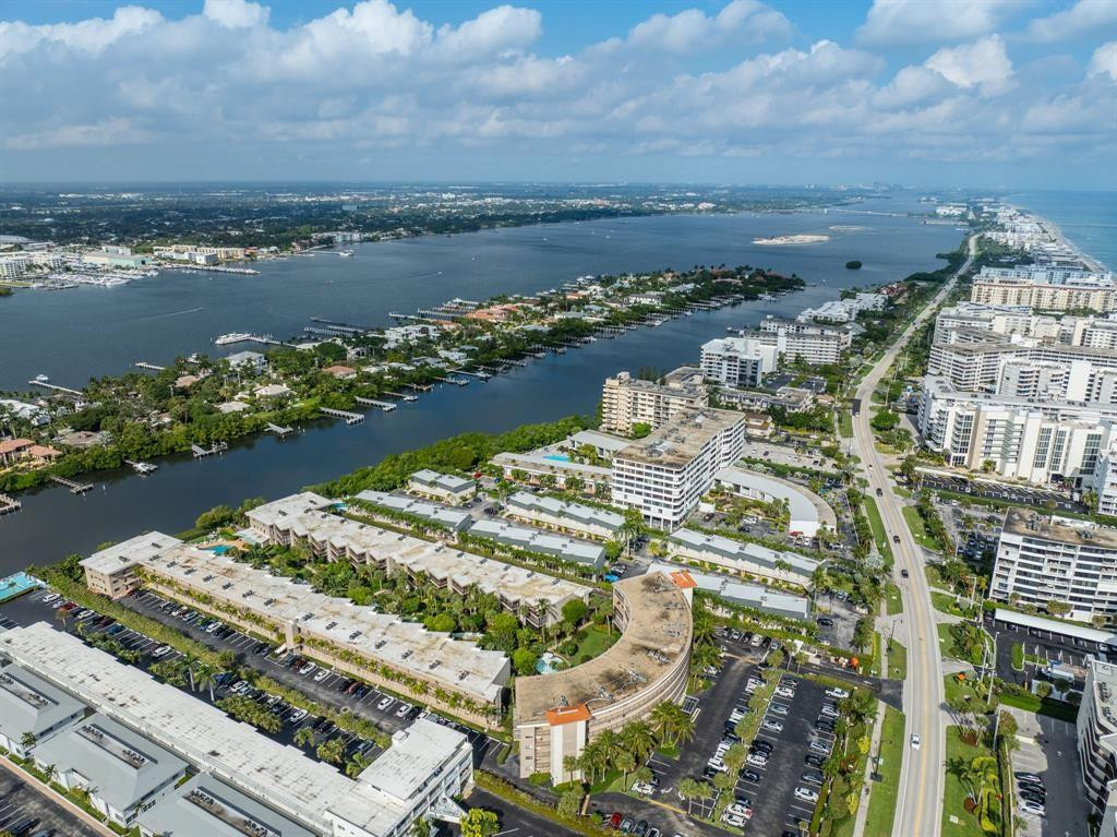 Barbican Condo - Residential Lease
