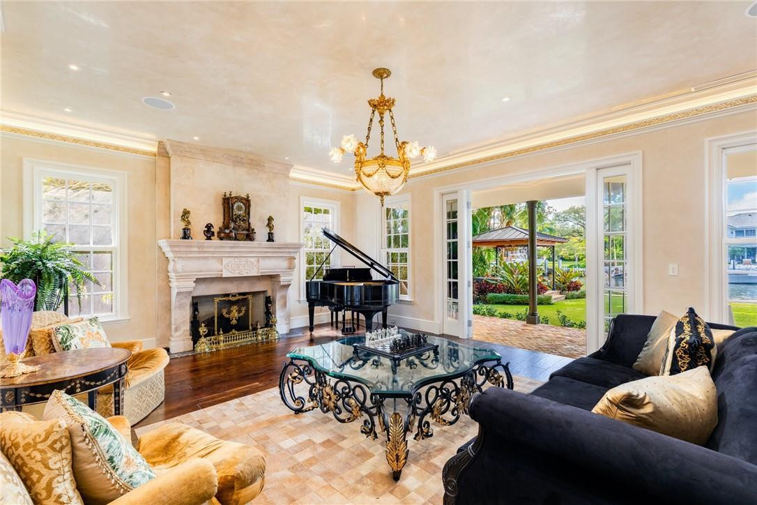 Rio Vista Isles - Residential