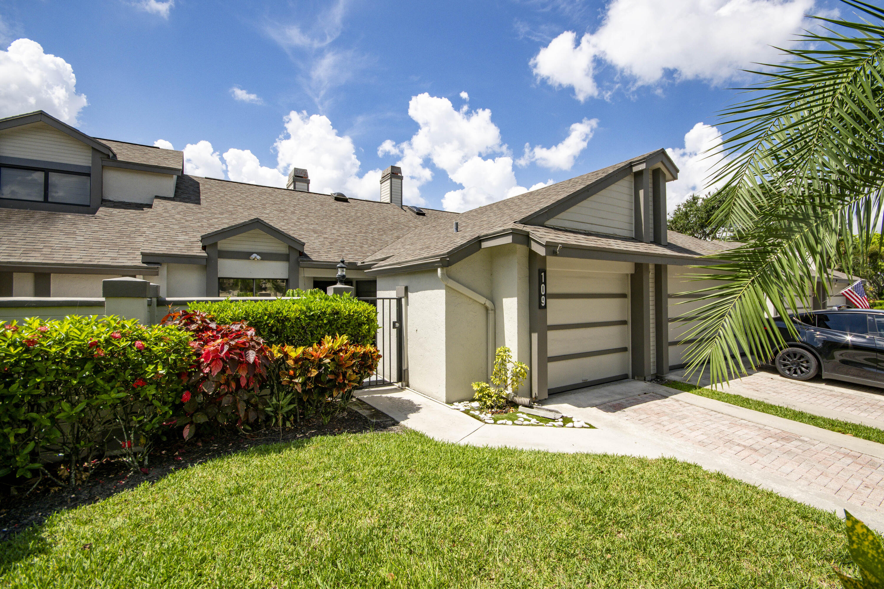 Landings at River Bridge - Residential