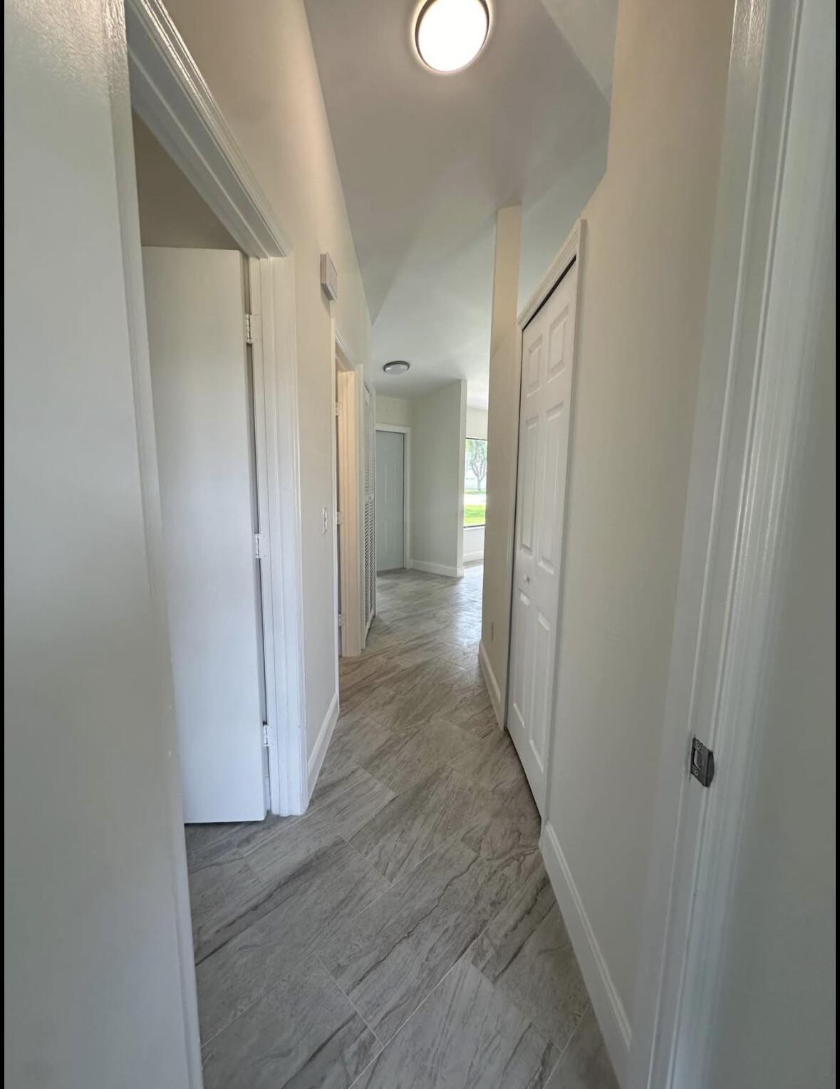 COUNTERPOINT ESTATES 14 - Residential Lease