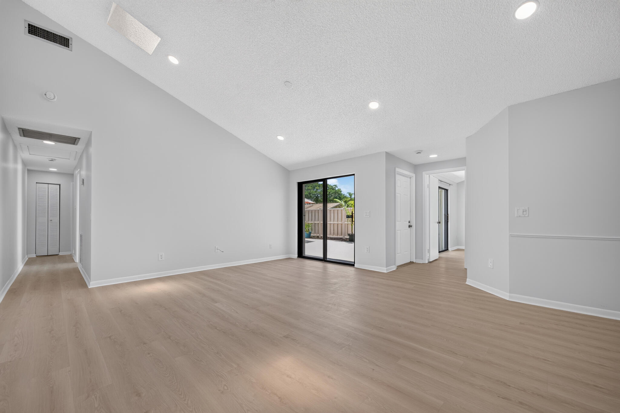 WESTWOOD GARDENS 2 - Residential
