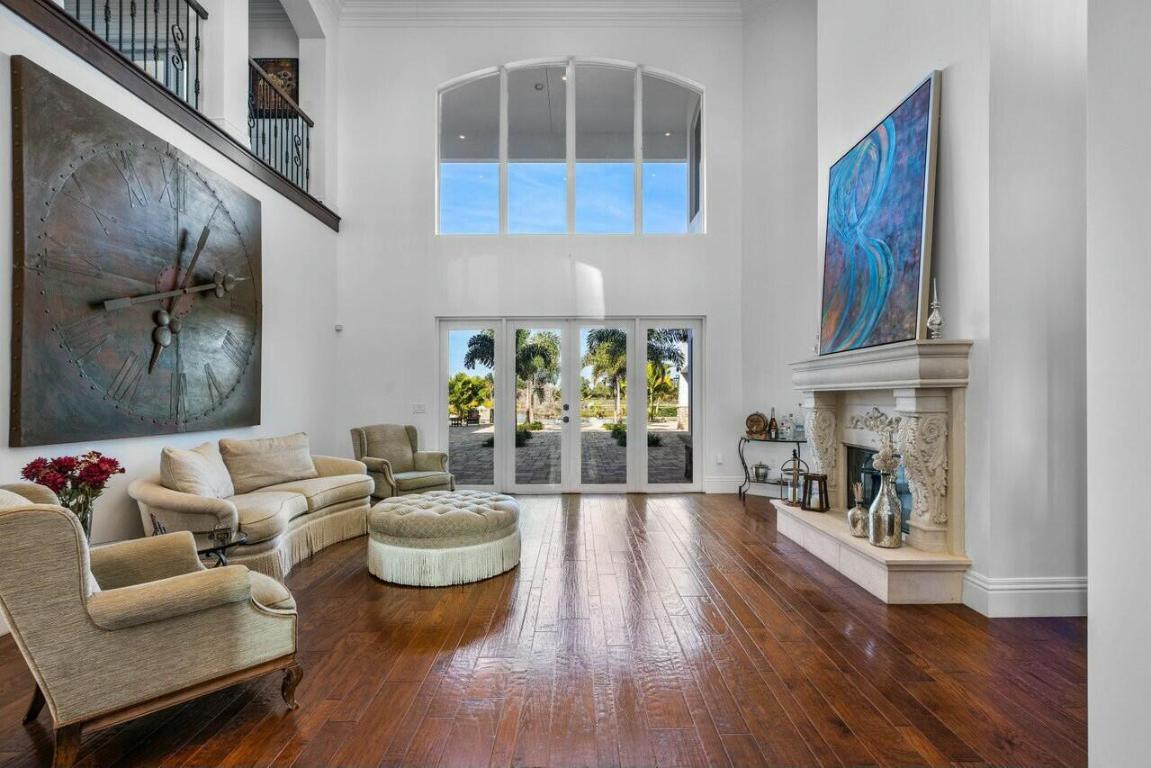 PALM BEACH FARMS CO 3 - Residential