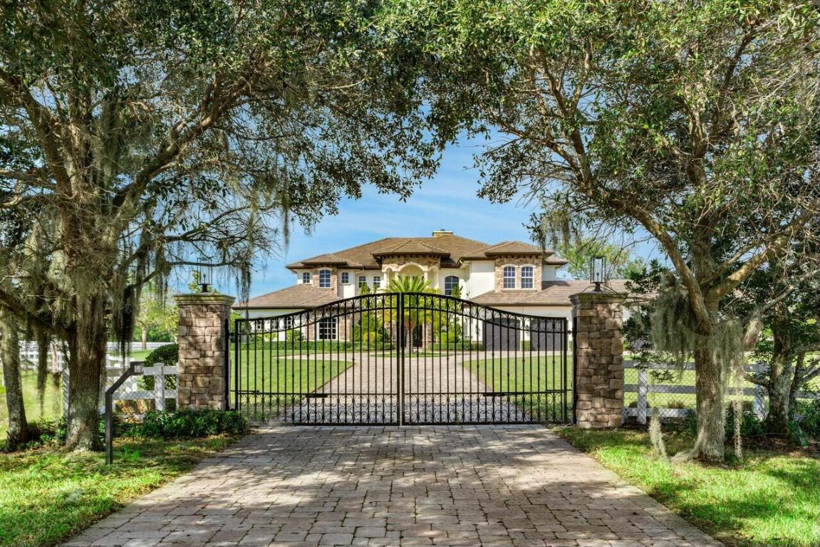 PALM BEACH FARMS CO 3 - Residential