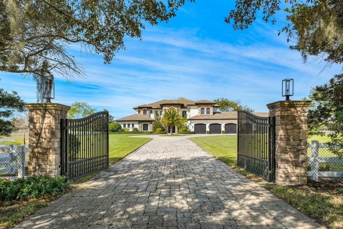 PALM BEACH FARMS CO 3 - Residential