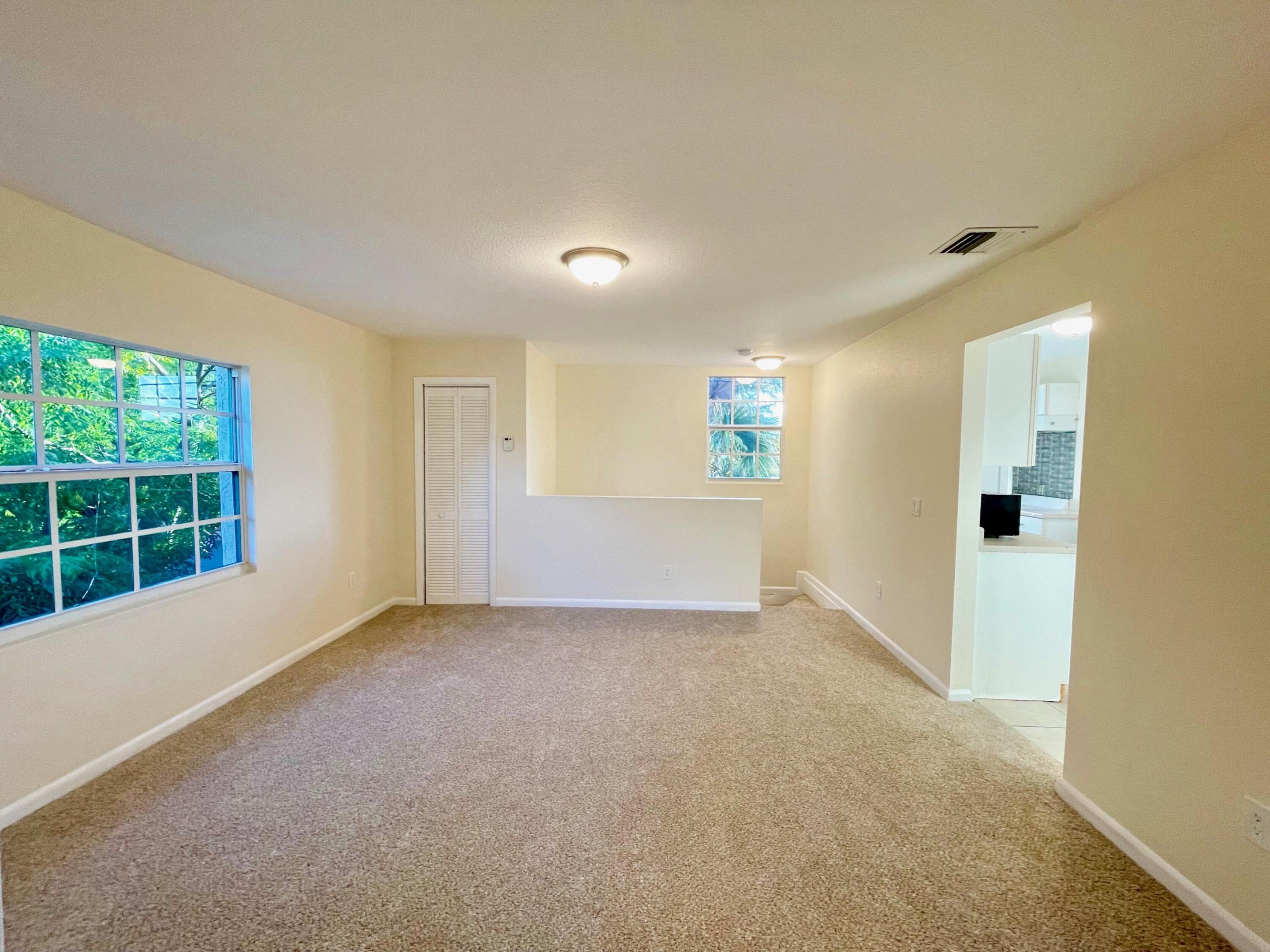 FERNWOOD - Residential Lease