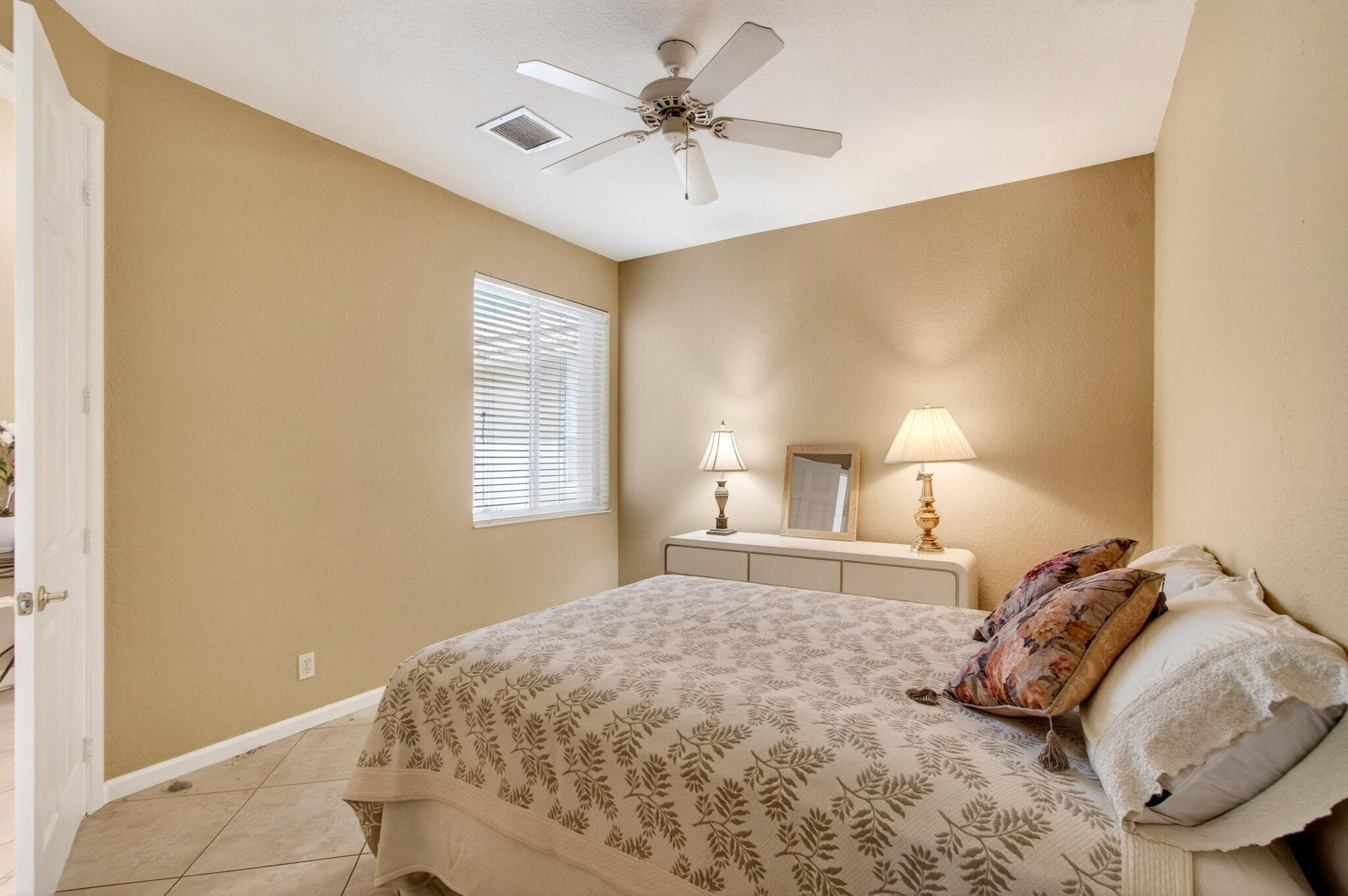 BAYWINDS RPD PL 12 - Residential