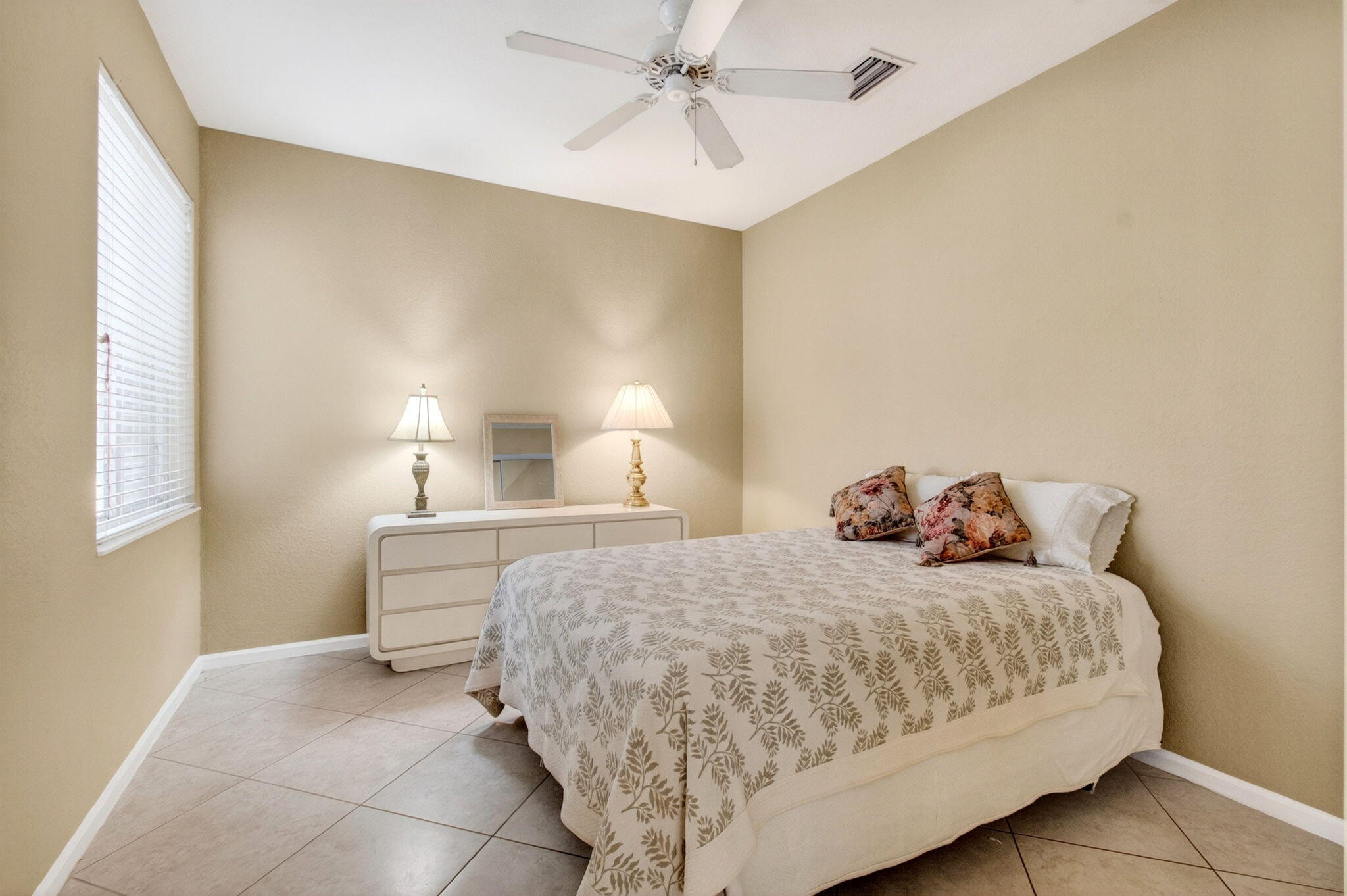 BAYWINDS RPD PL 12 - Residential