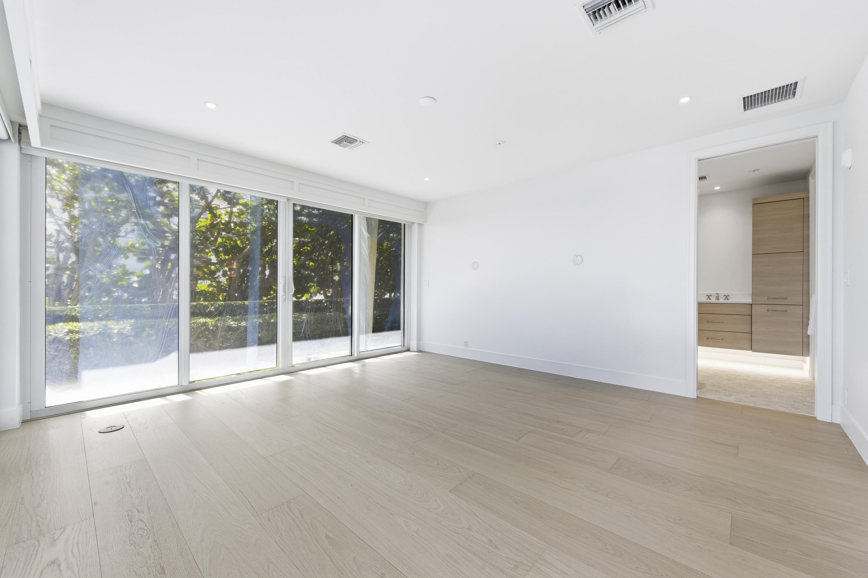 Reef - Residential