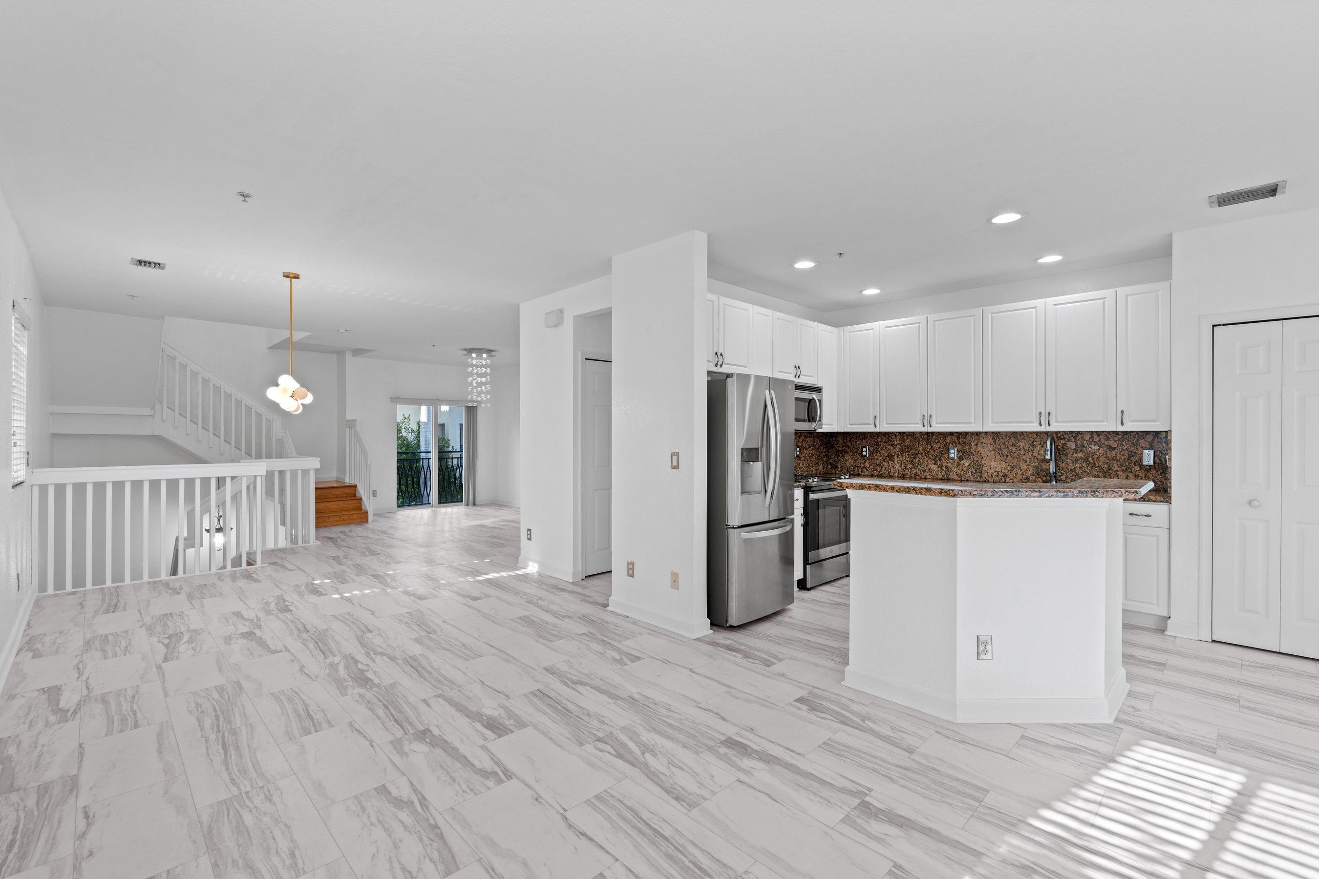 COASTAL BAY COLONY - Residential Lease
