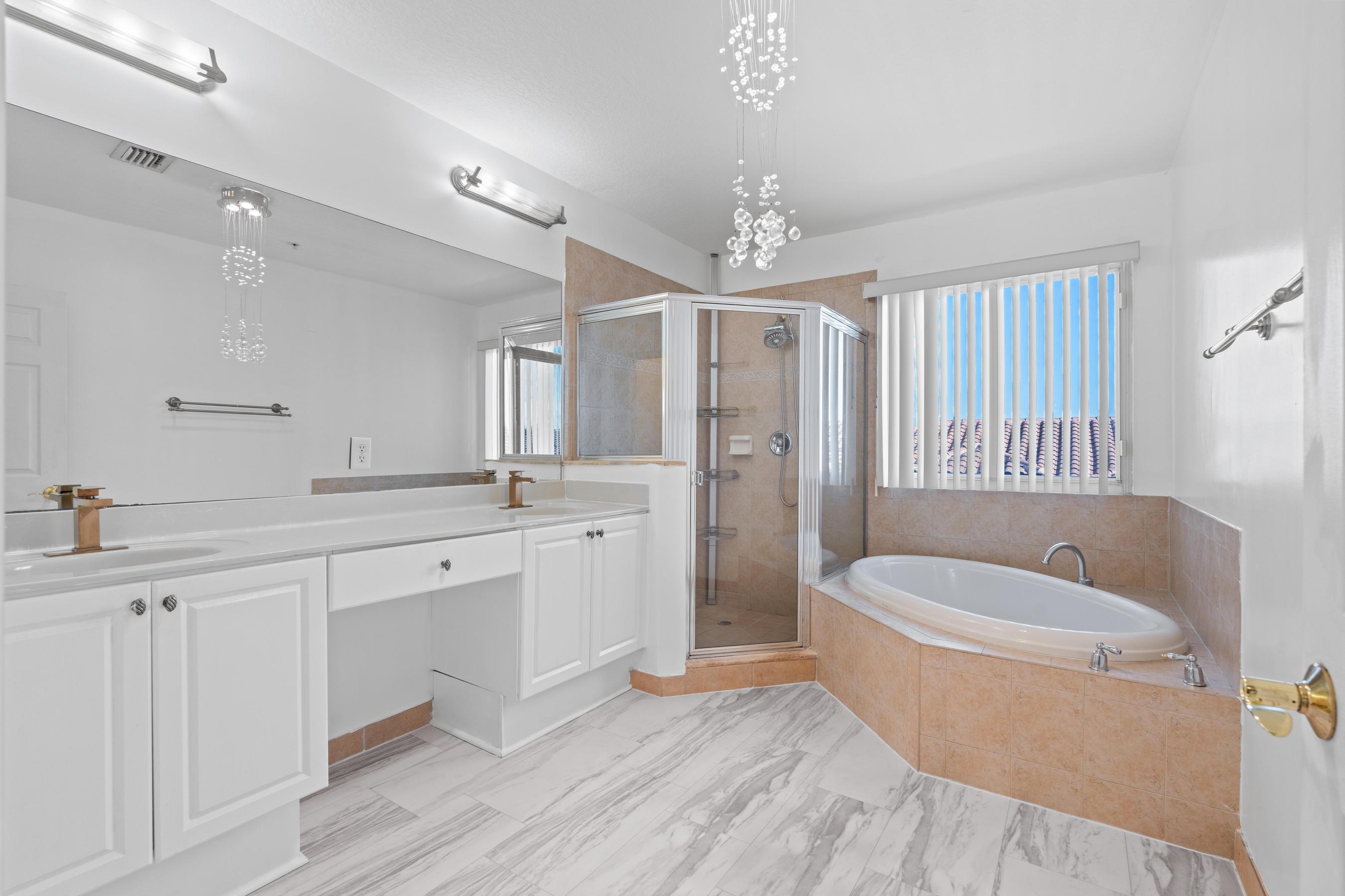 COASTAL BAY COLONY - Residential Lease