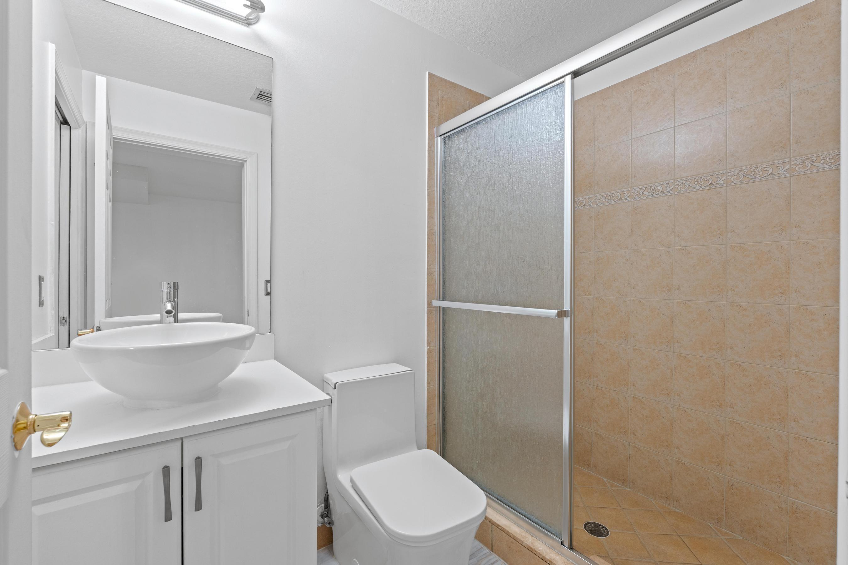 COASTAL BAY COLONY - Residential Lease