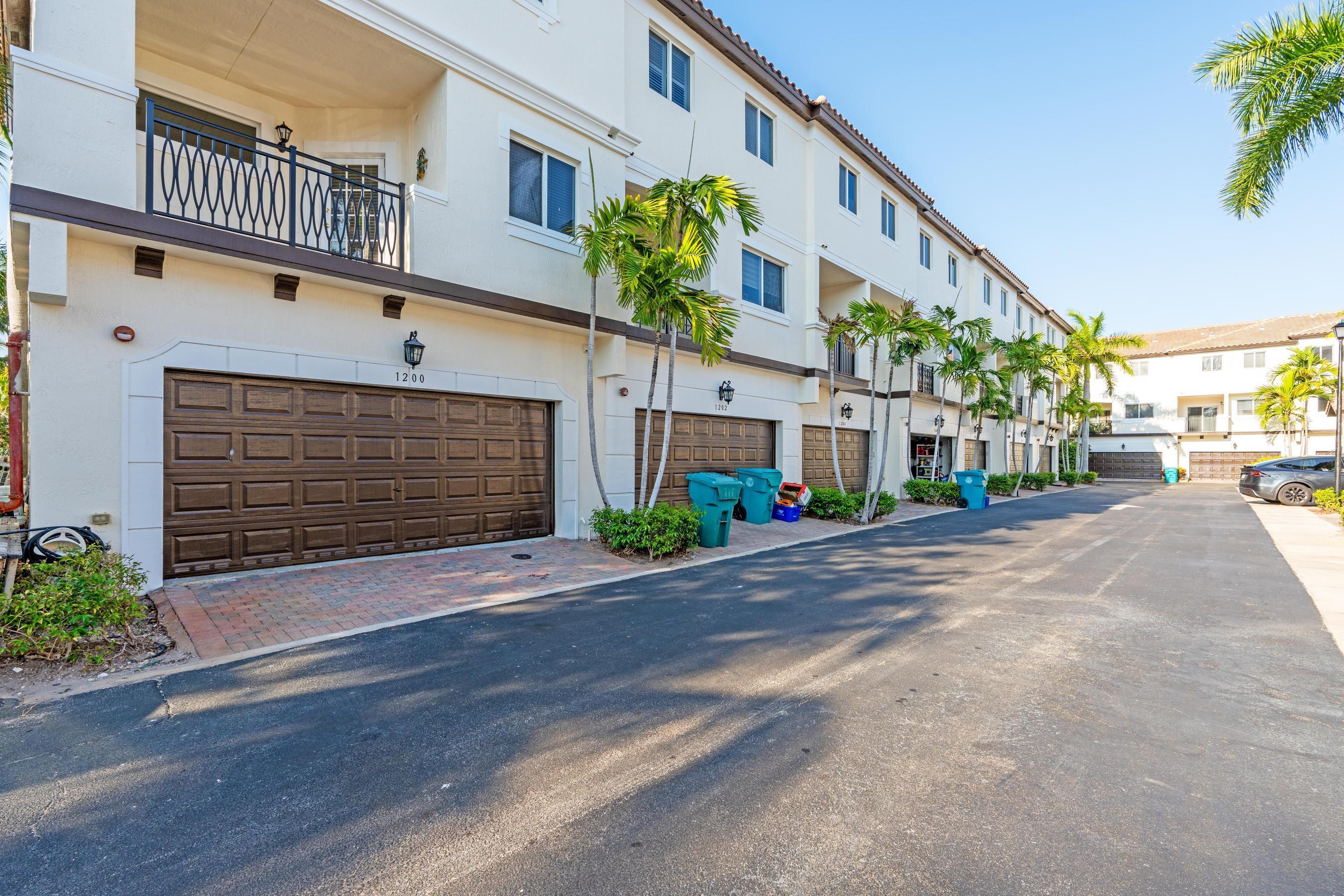 COASTAL BAY COLONY - Residential Lease