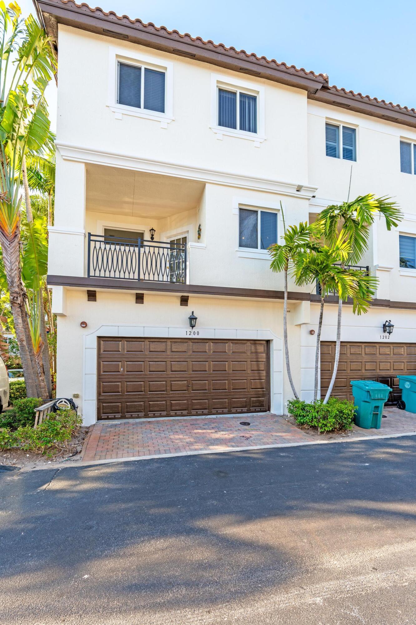 COASTAL BAY COLONY - Residential Lease