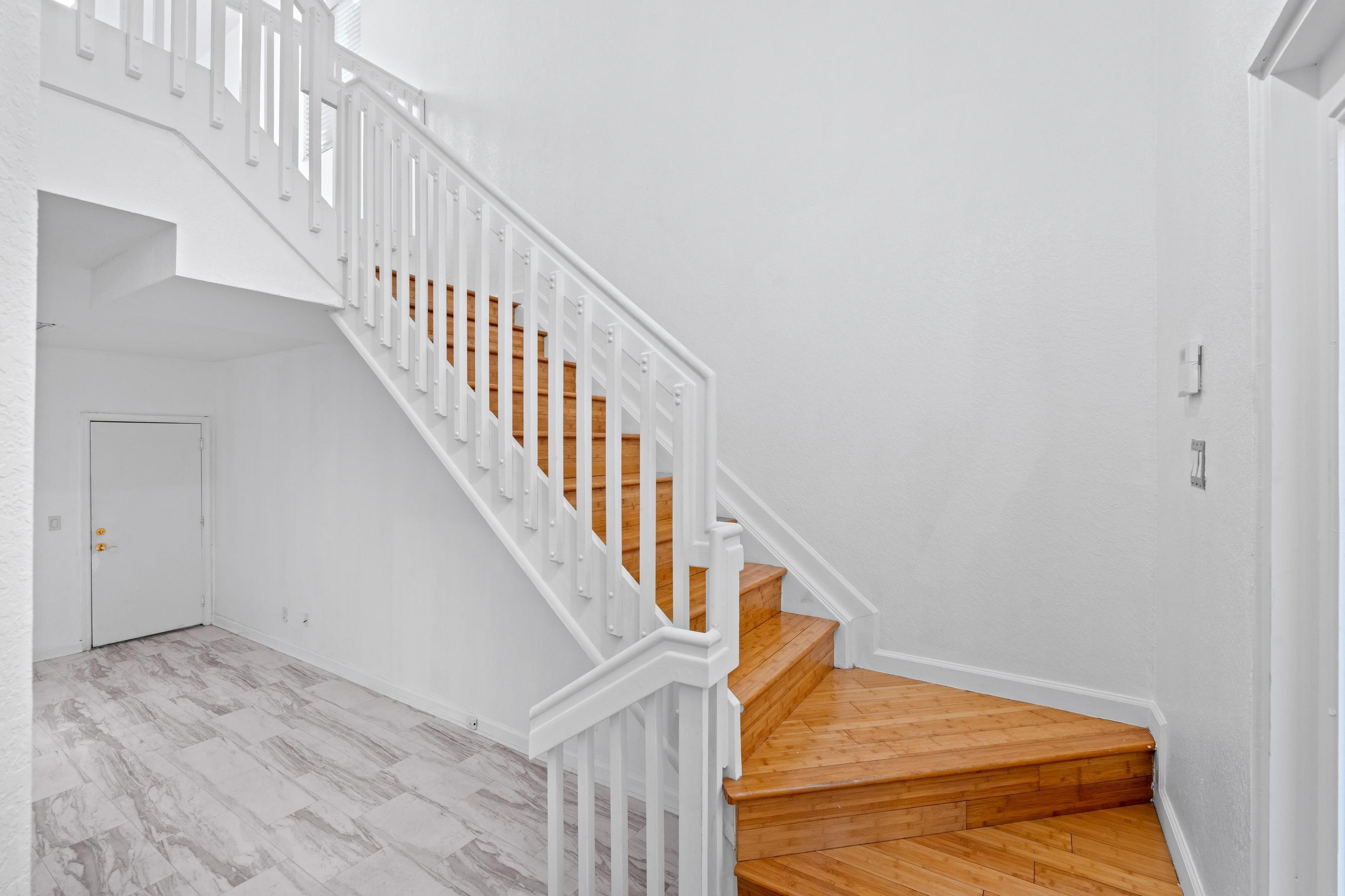 COASTAL BAY COLONY - Residential Lease