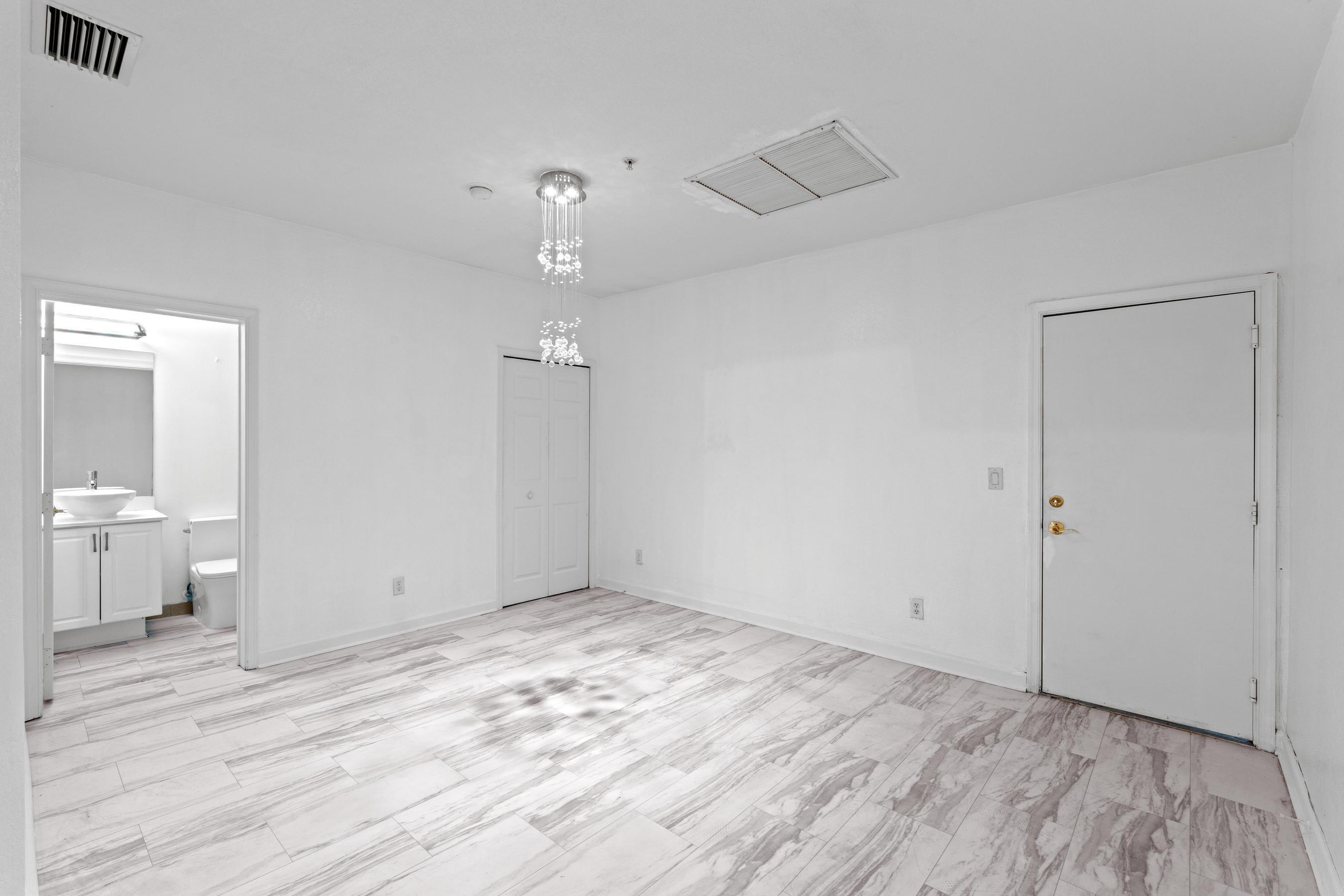 COASTAL BAY COLONY - Residential Lease
