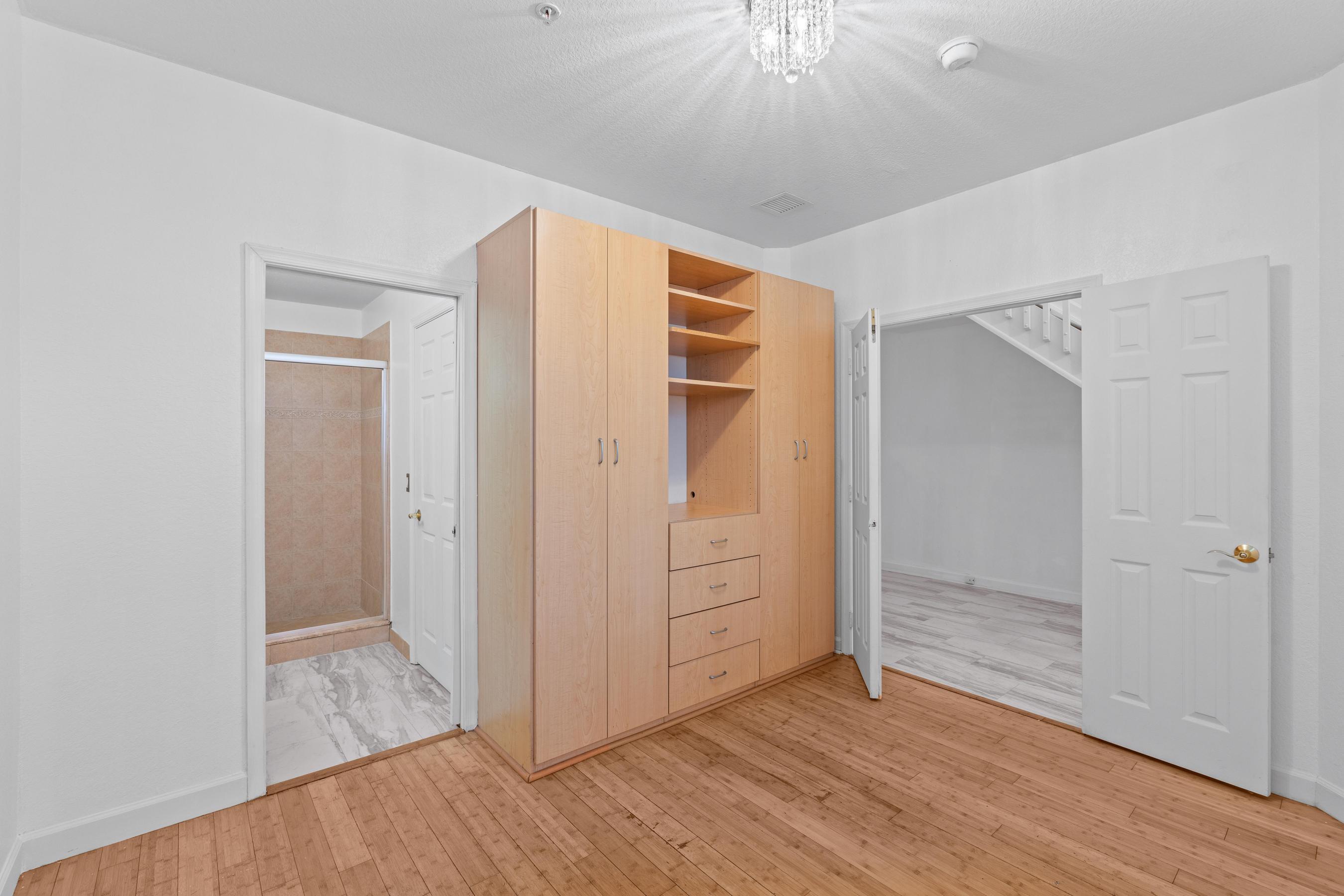 COASTAL BAY COLONY - Residential Lease
