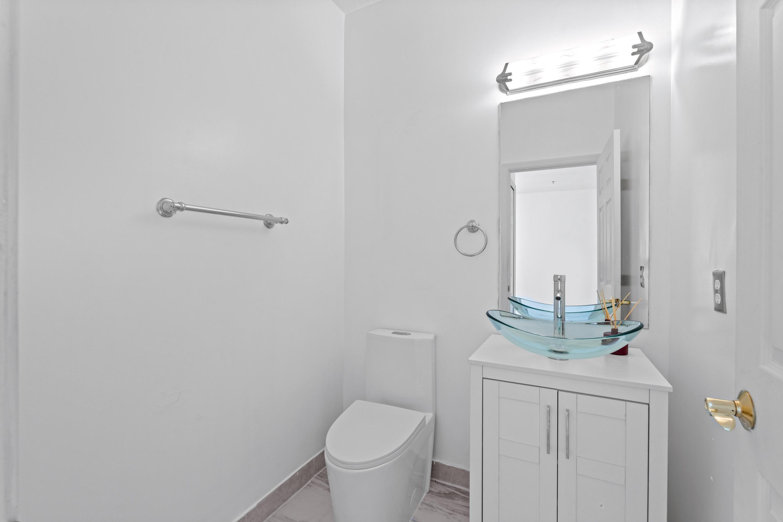 COASTAL BAY COLONY - Residential Lease