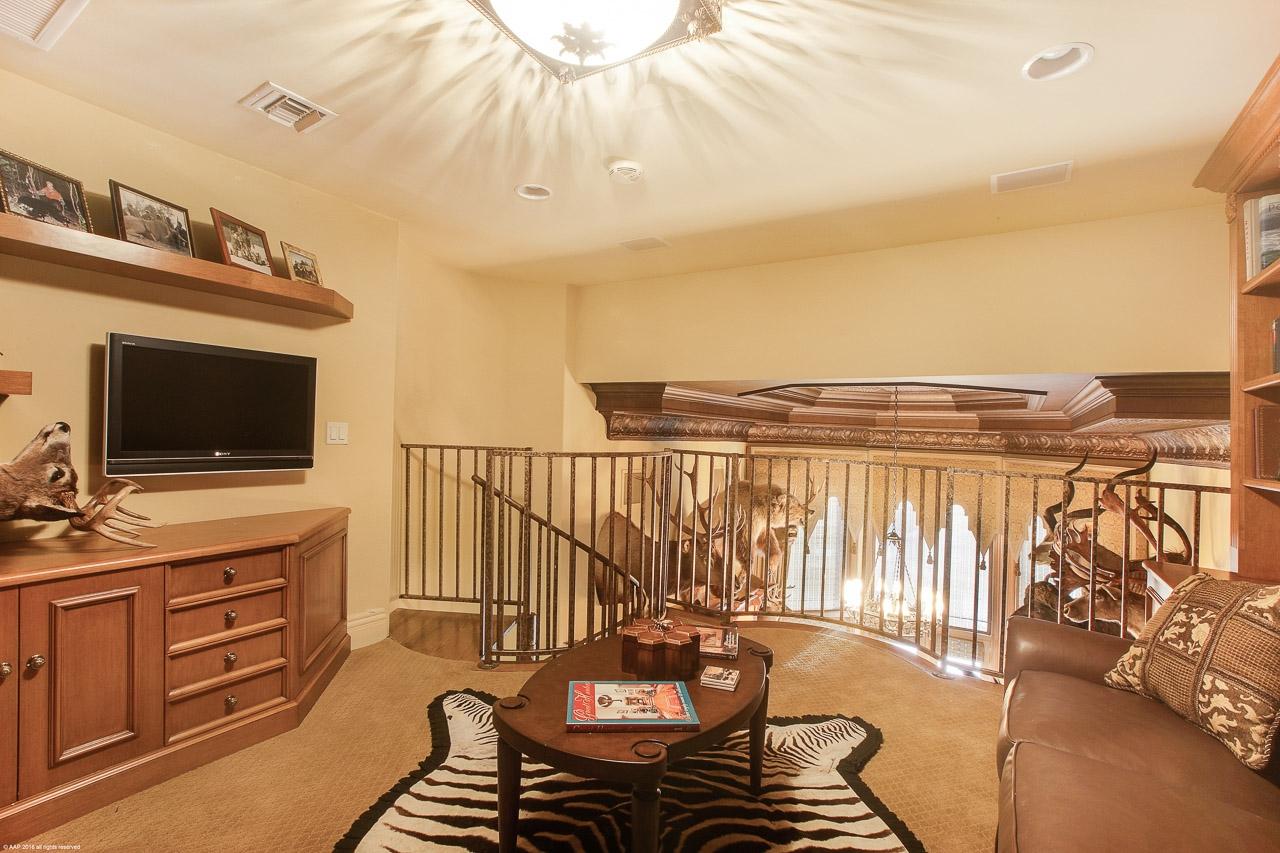 Admirals Cove - Residential