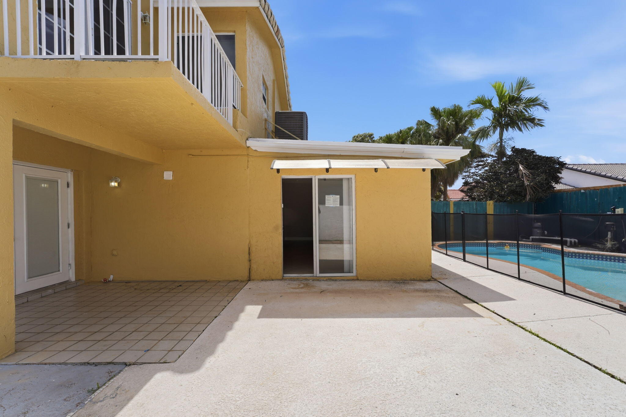 THE MIRAC SUB - Residential