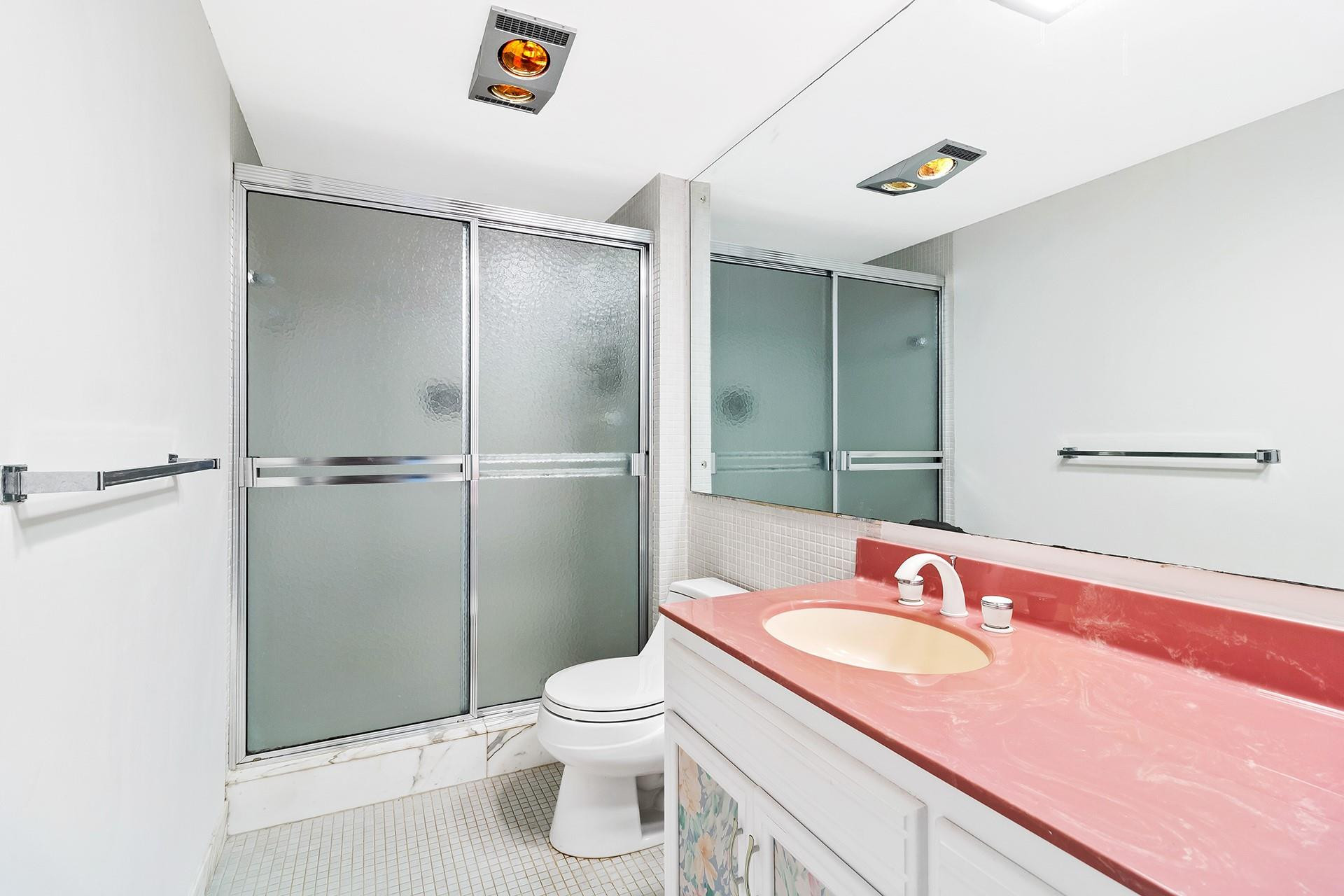 REGENCY TOWER CONDO - Residential Lease