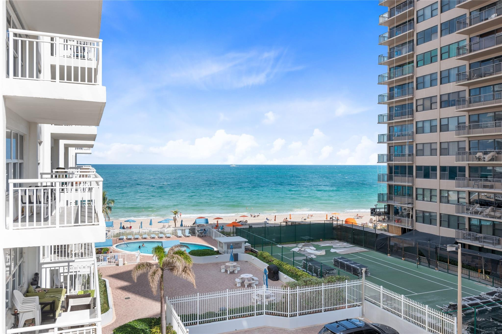 REGENCY TOWER CONDO - Residential Lease