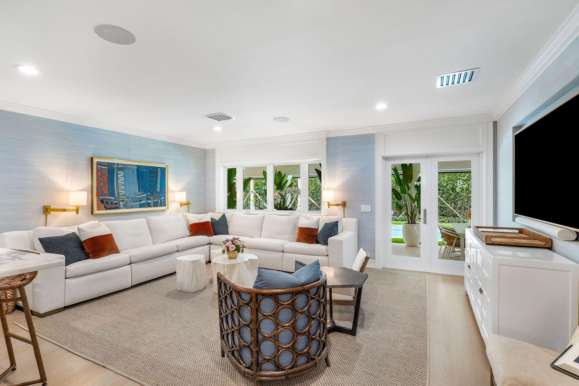ROYAL PALM YACHT & COUNTRY CLUB - Residential